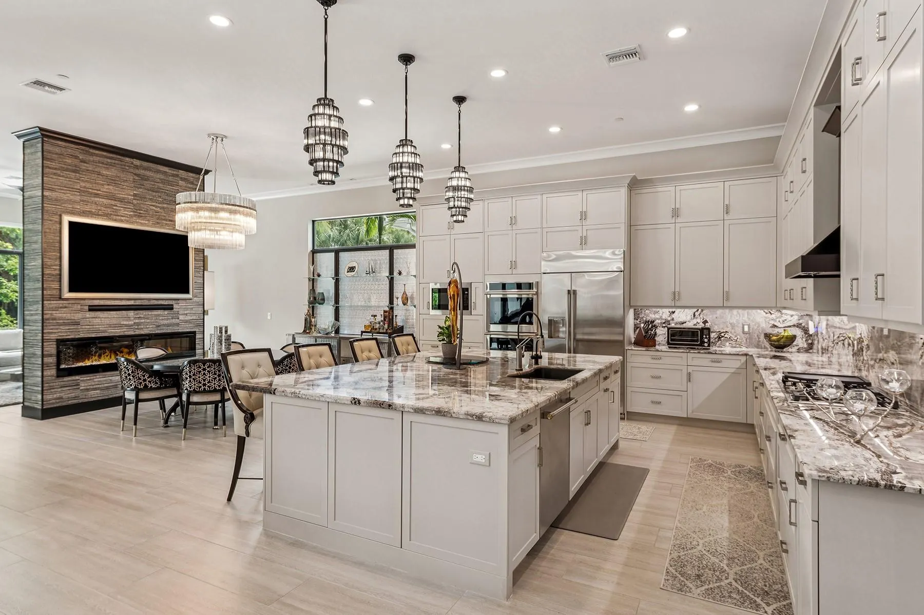 9228 Coral Isles Cir