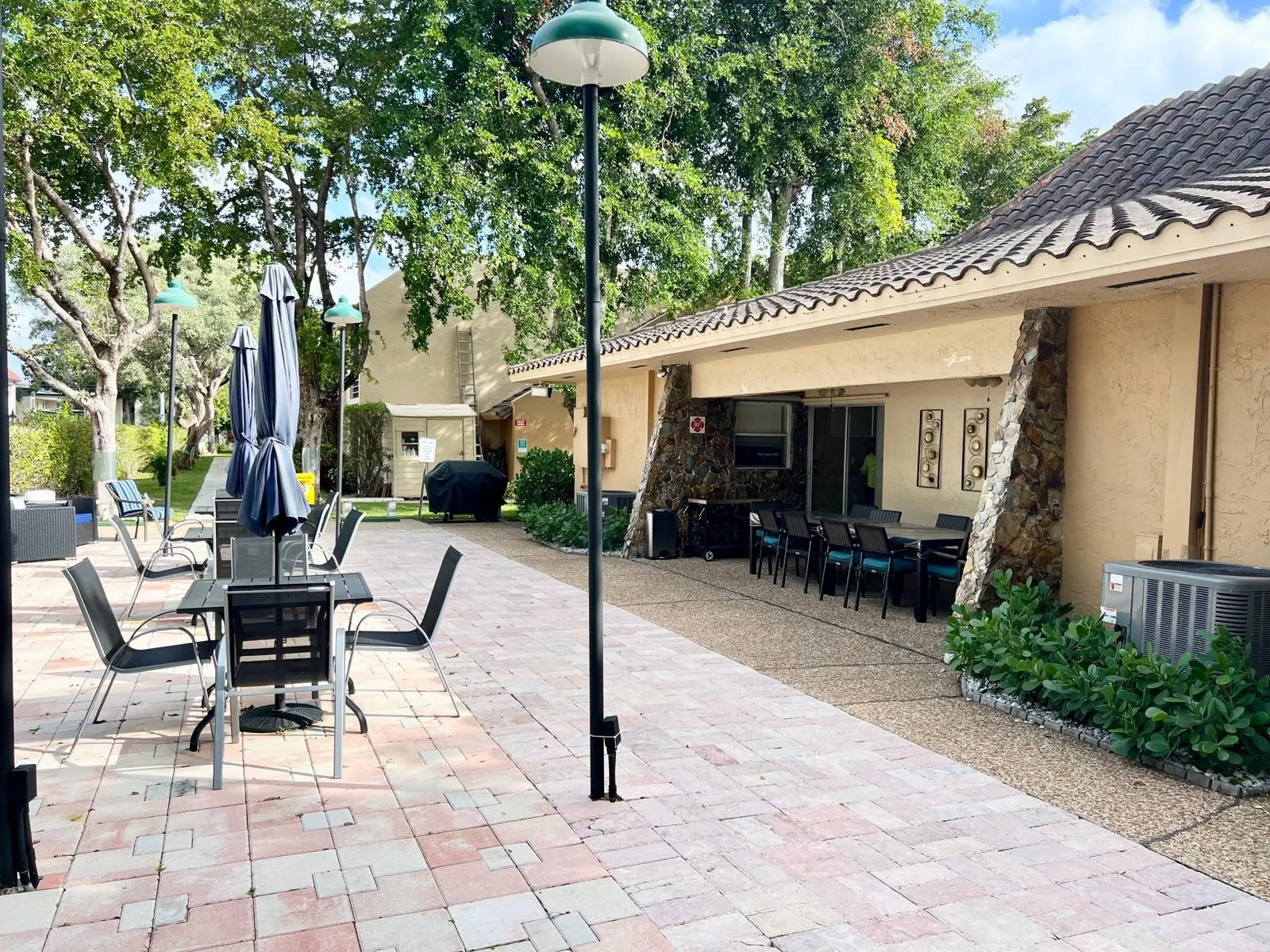 959 SE 2nd Ave, #237