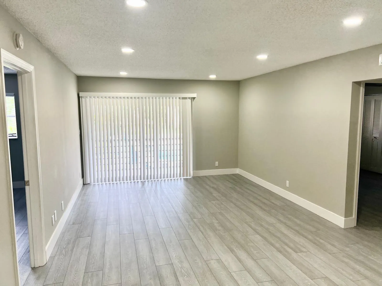 959 SE 2nd Ave, #237