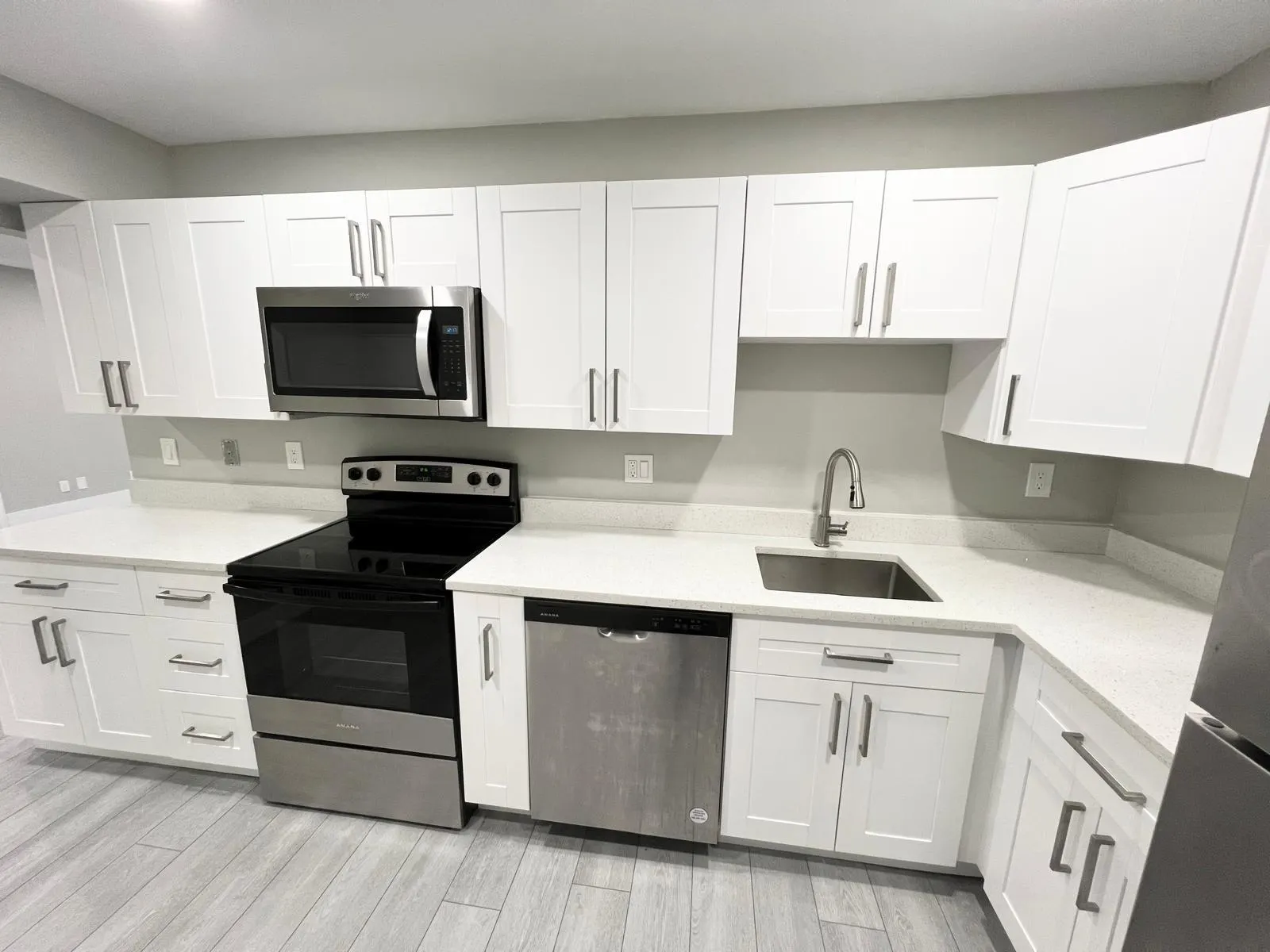 959 SE 2nd Ave, #237