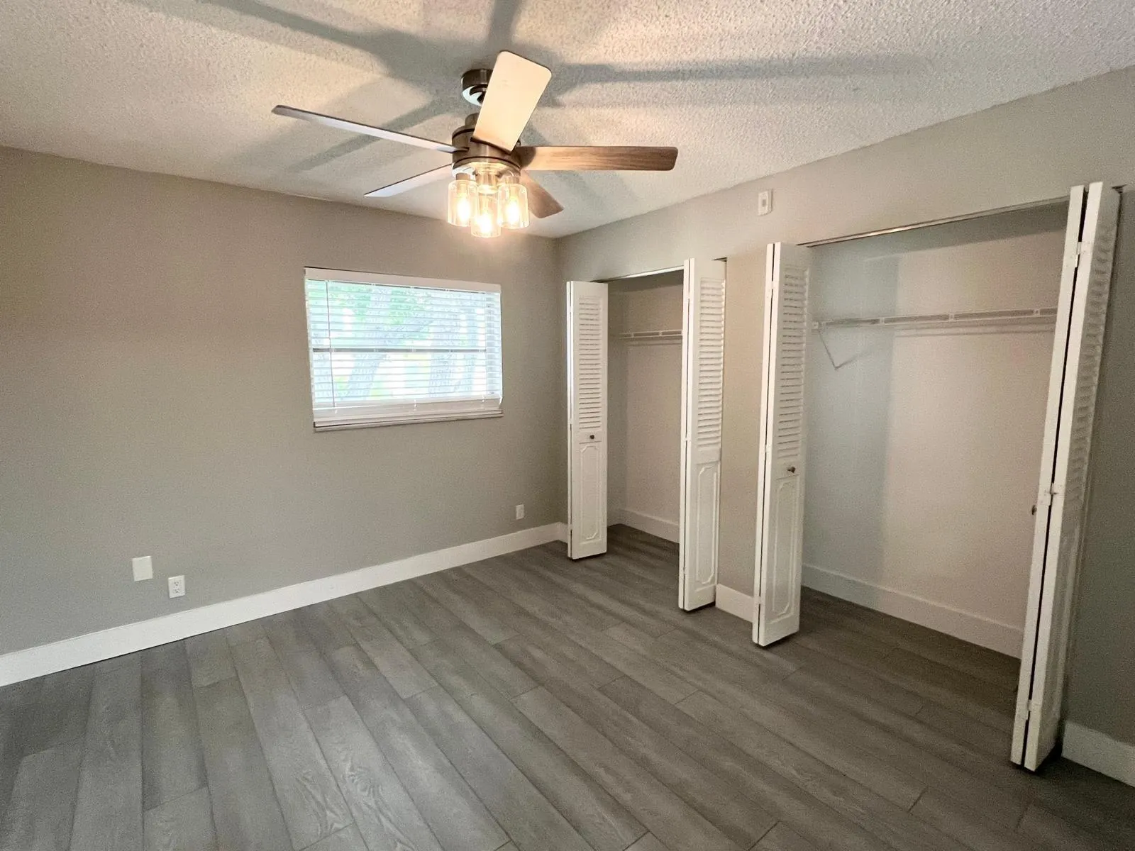 959 SE 2nd Ave, #237