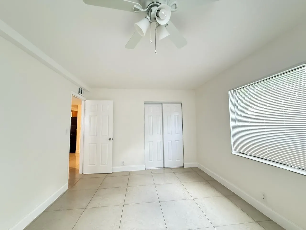 601 NE 29, #16