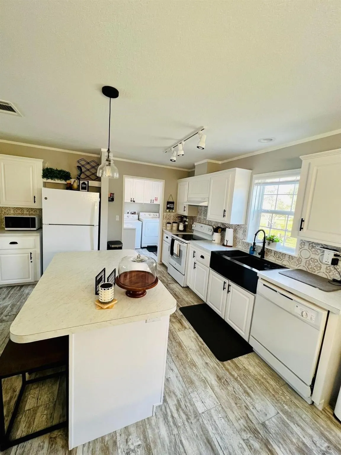 175 Bald Cypress Ave