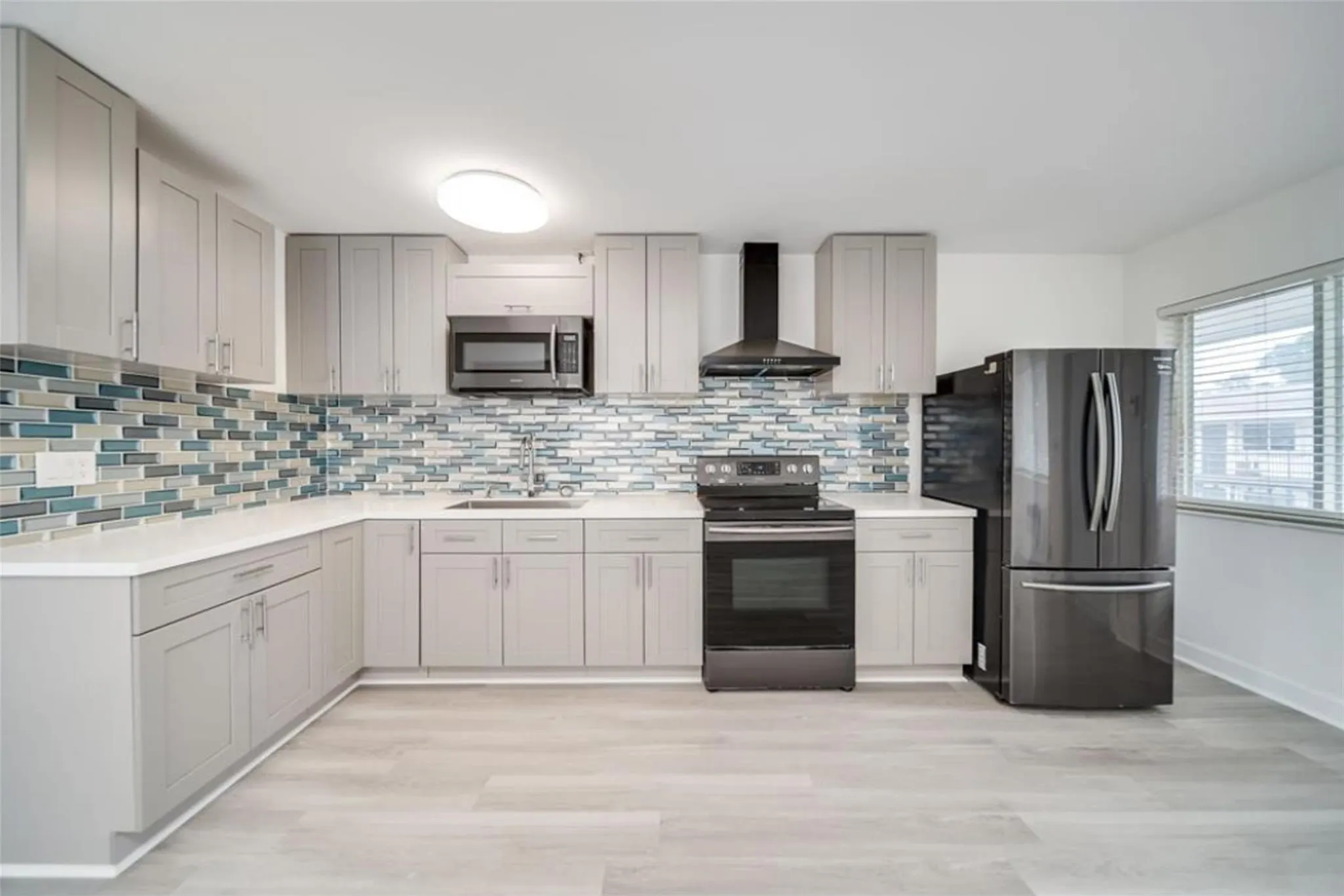1814 E Oakland Park Blvd, #58