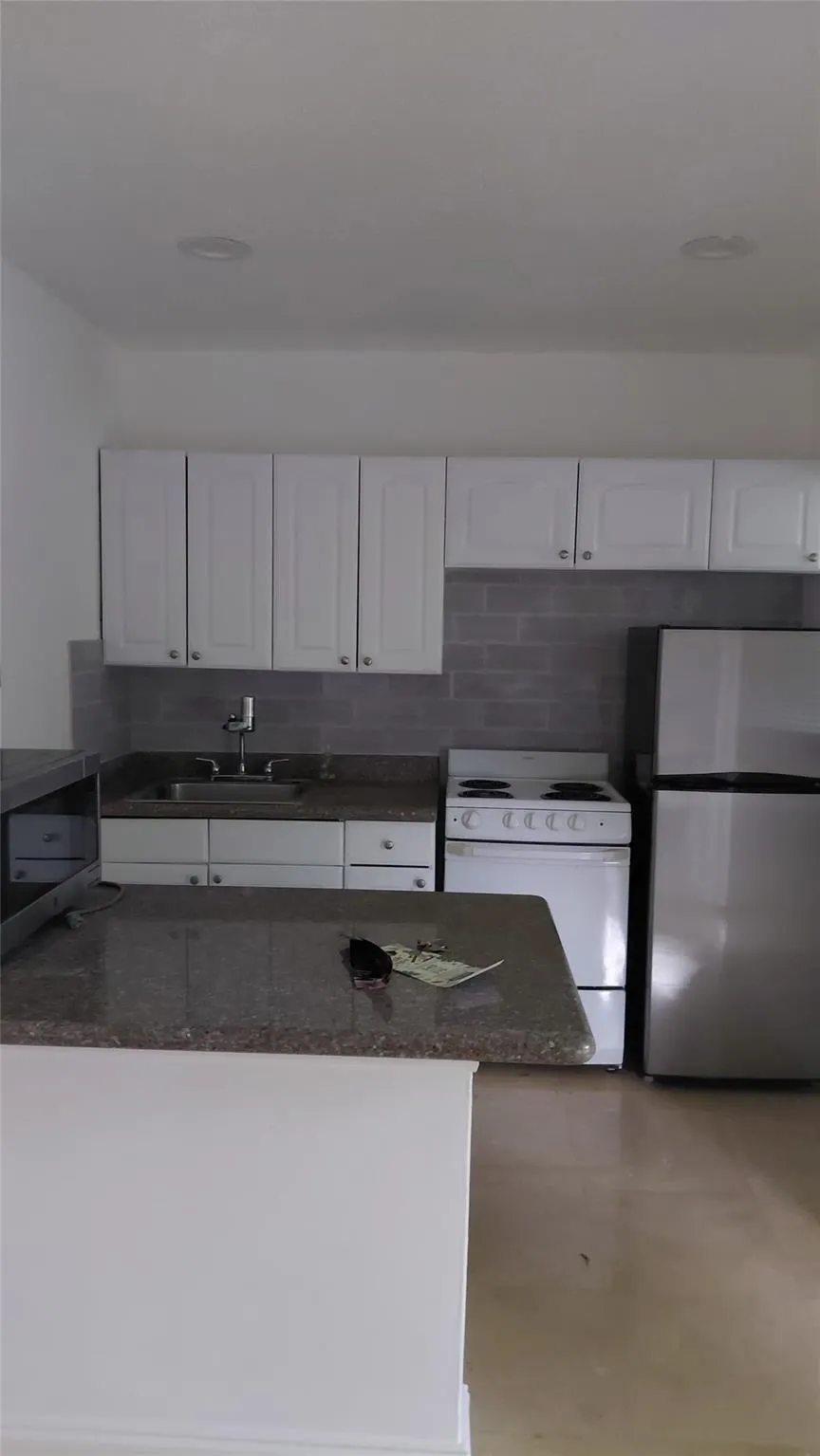 1429 SW 9th St, #9