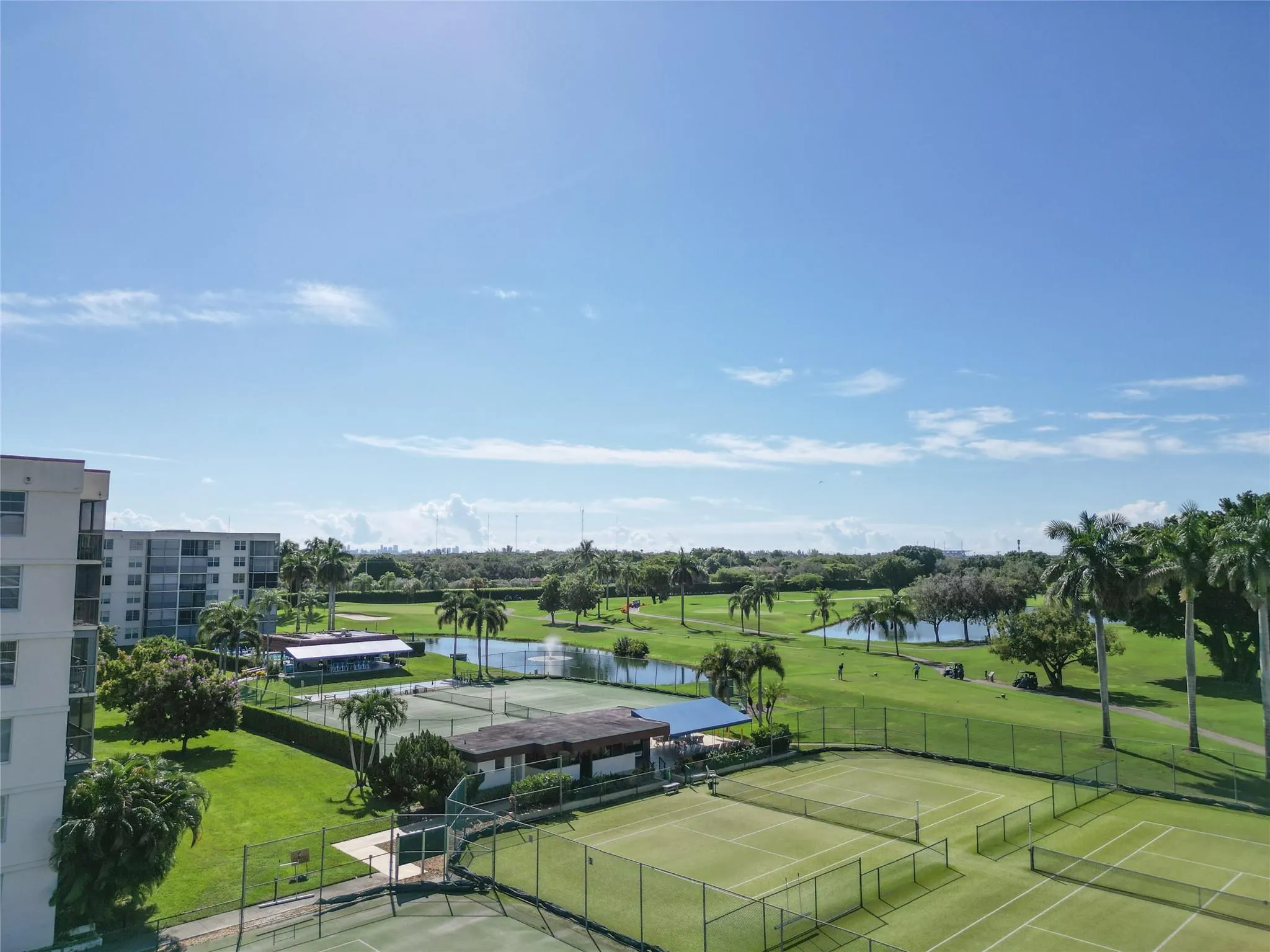 8900 Washington Blvd, #115