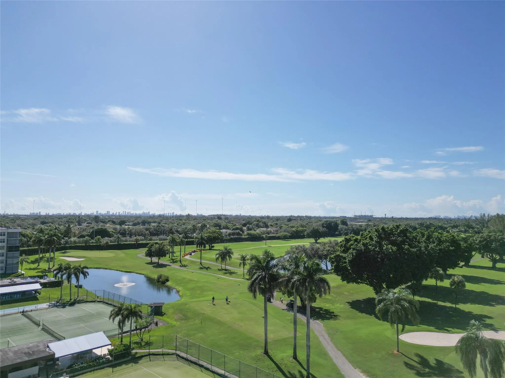 8900 Washington Blvd, #115