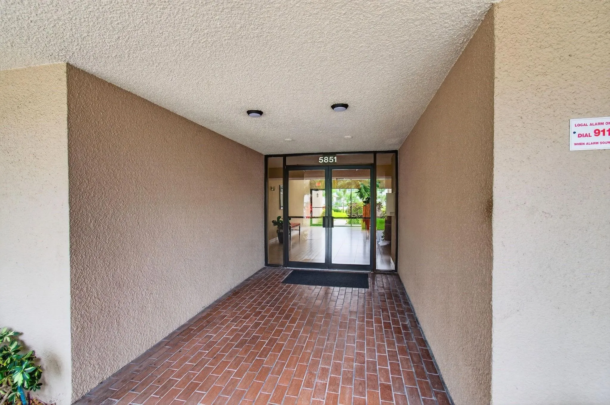 5851 CAMINO DEL SOL, #106