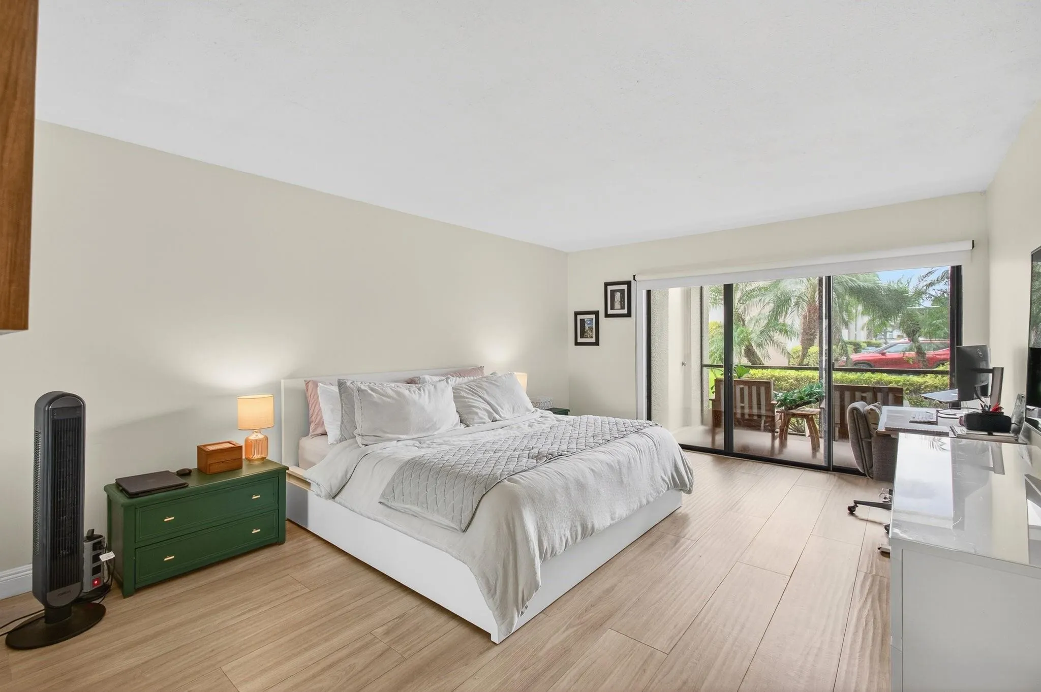5851 CAMINO DEL SOL, #106