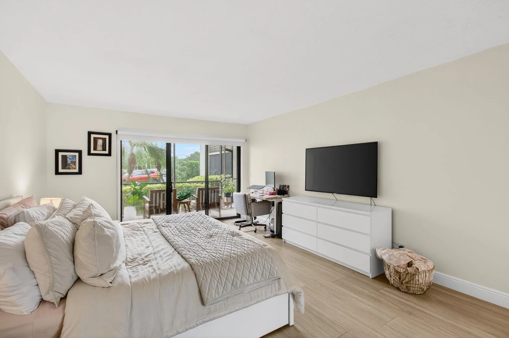 5851 CAMINO DEL SOL, #106