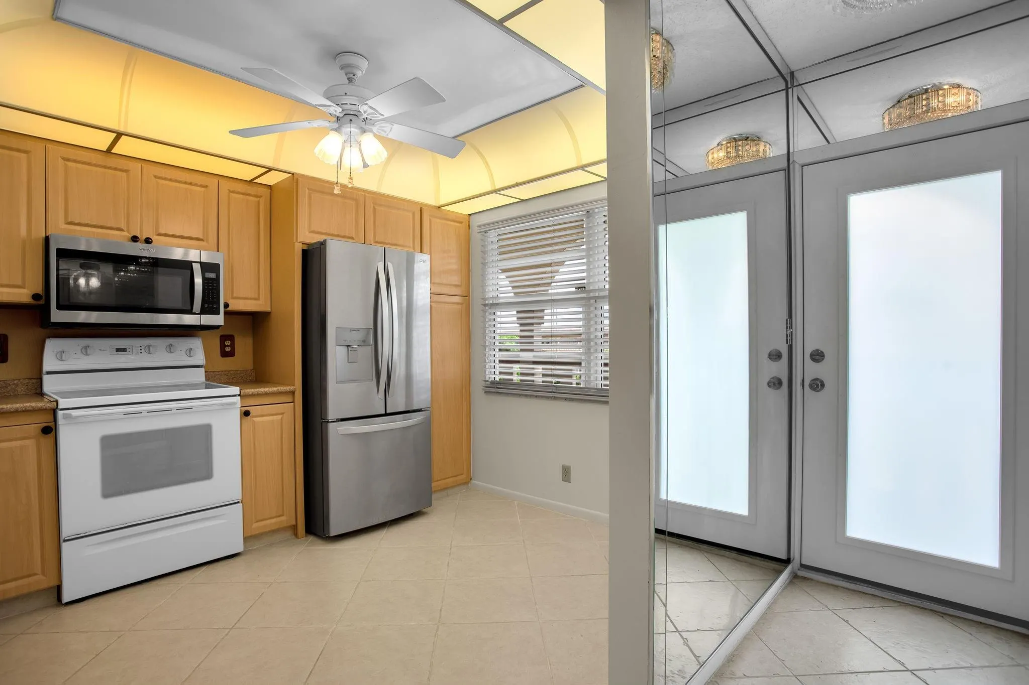 2202 Lucaya Bnd, #D4