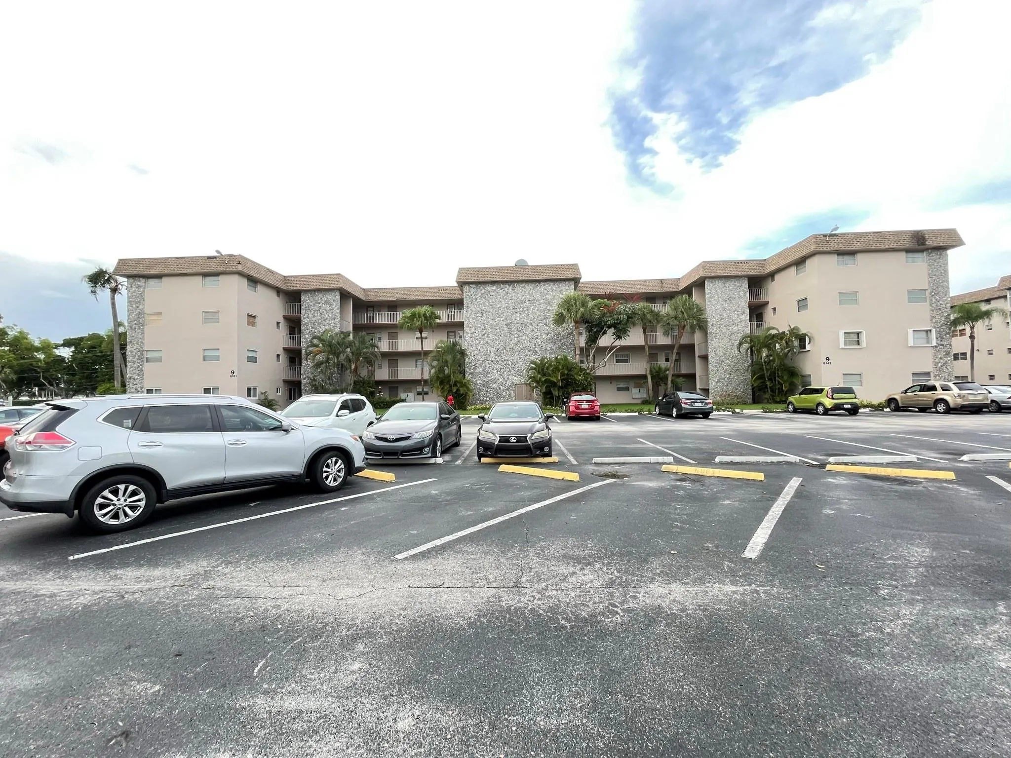 8161 SW 24th Ct, #403