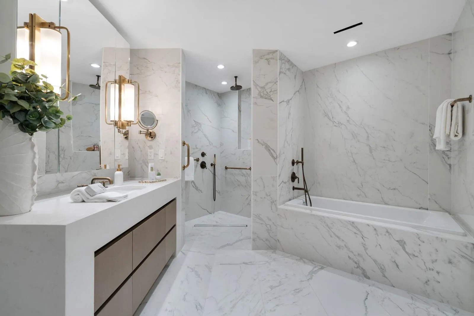 525 N Fort Lauderdale Beach Blvd, #1101