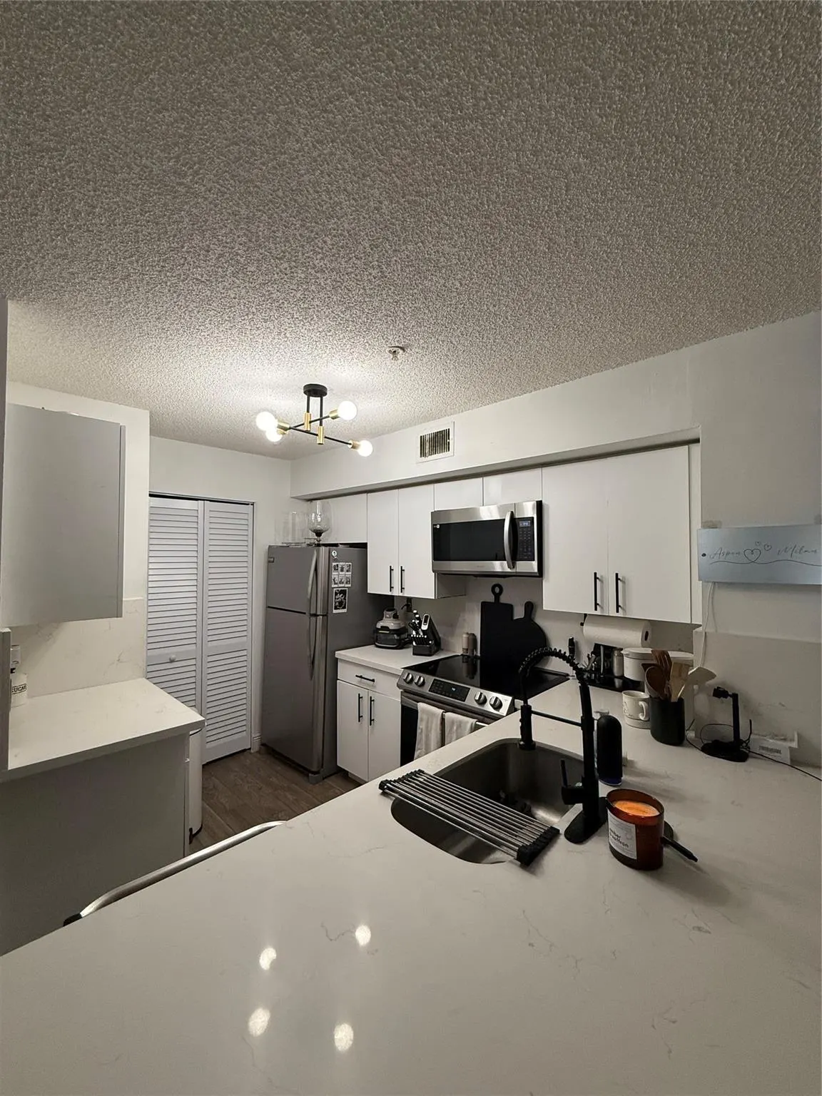 2061 Renaissance Blvd, #305