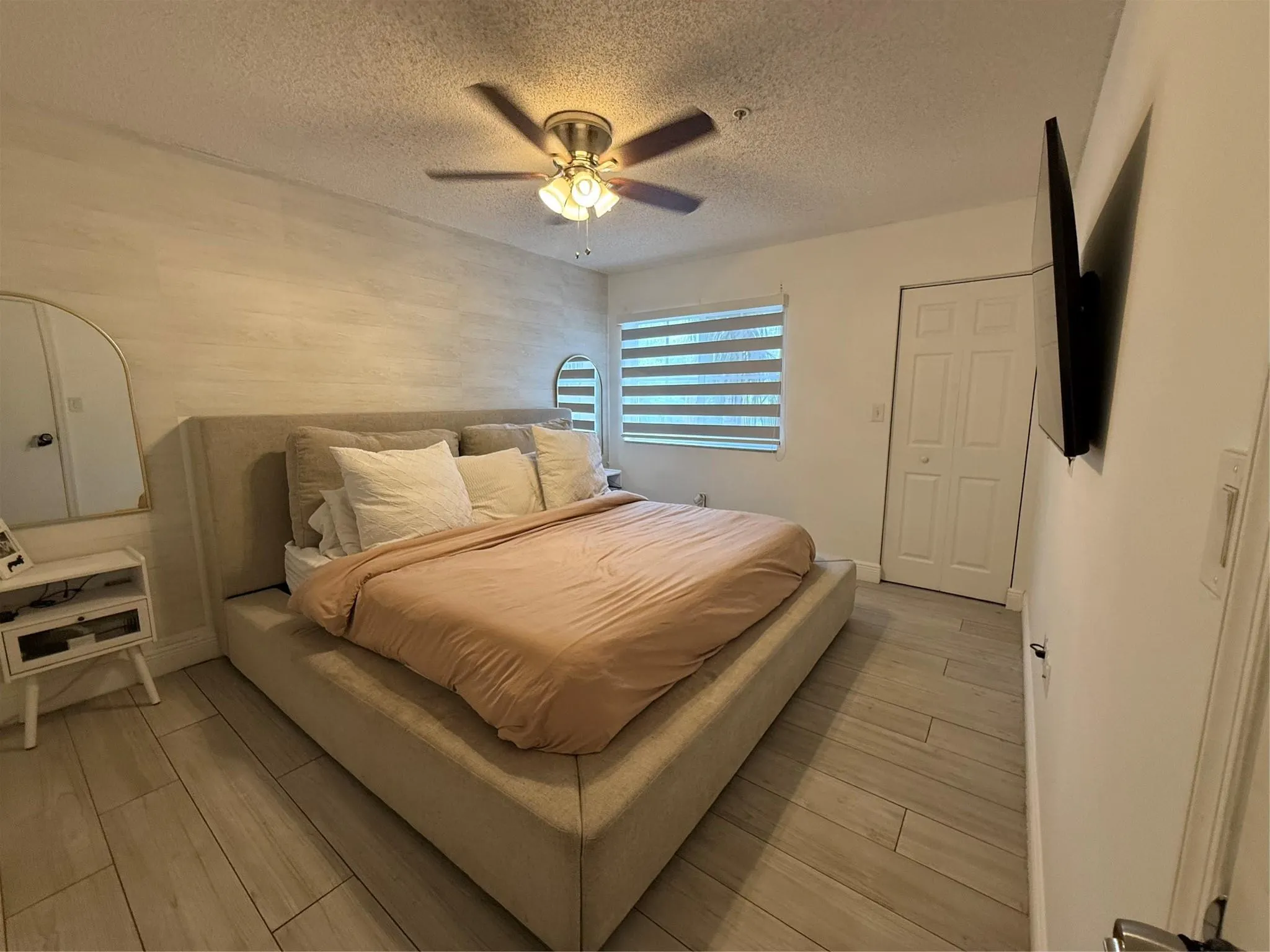 2061 Renaissance Blvd, #305