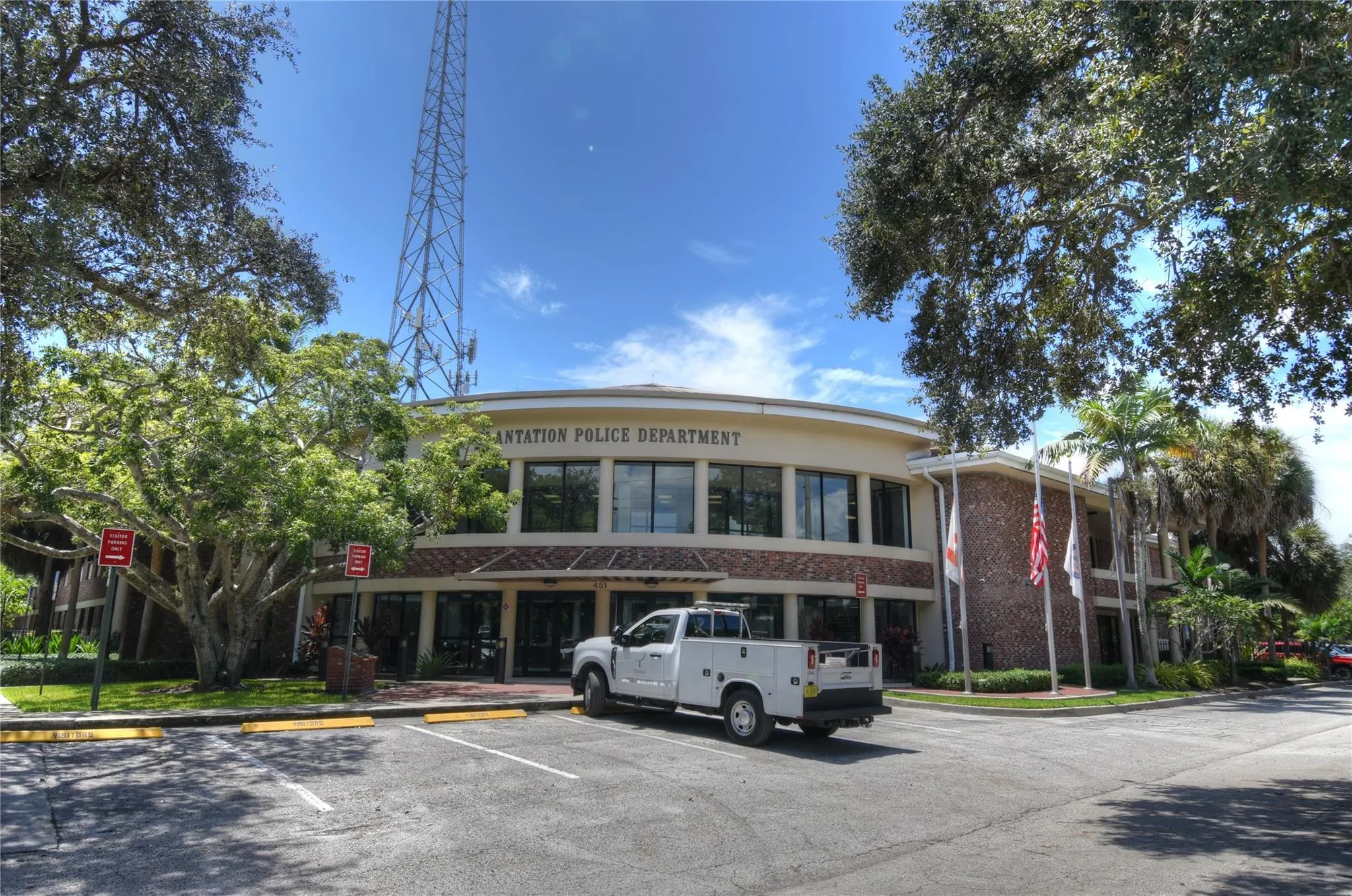 820 Alamanda Ct