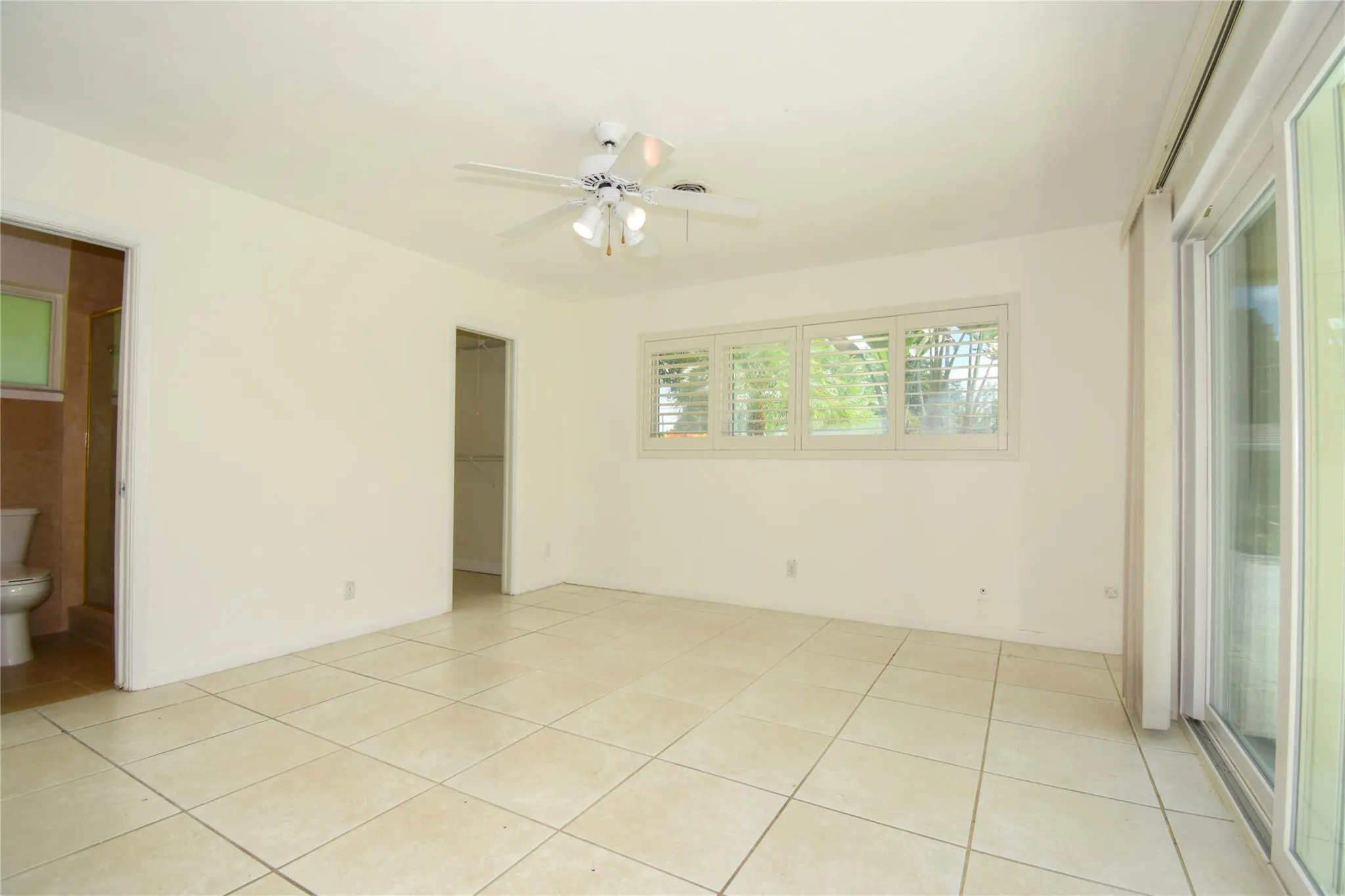 820 Alamanda Ct