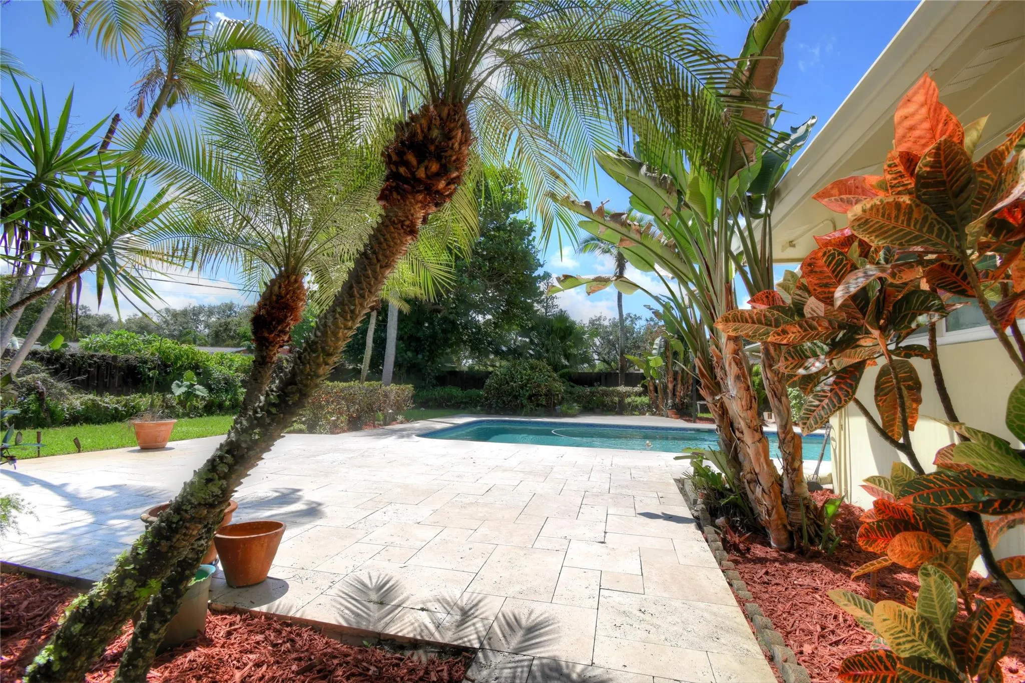 820 Alamanda Ct