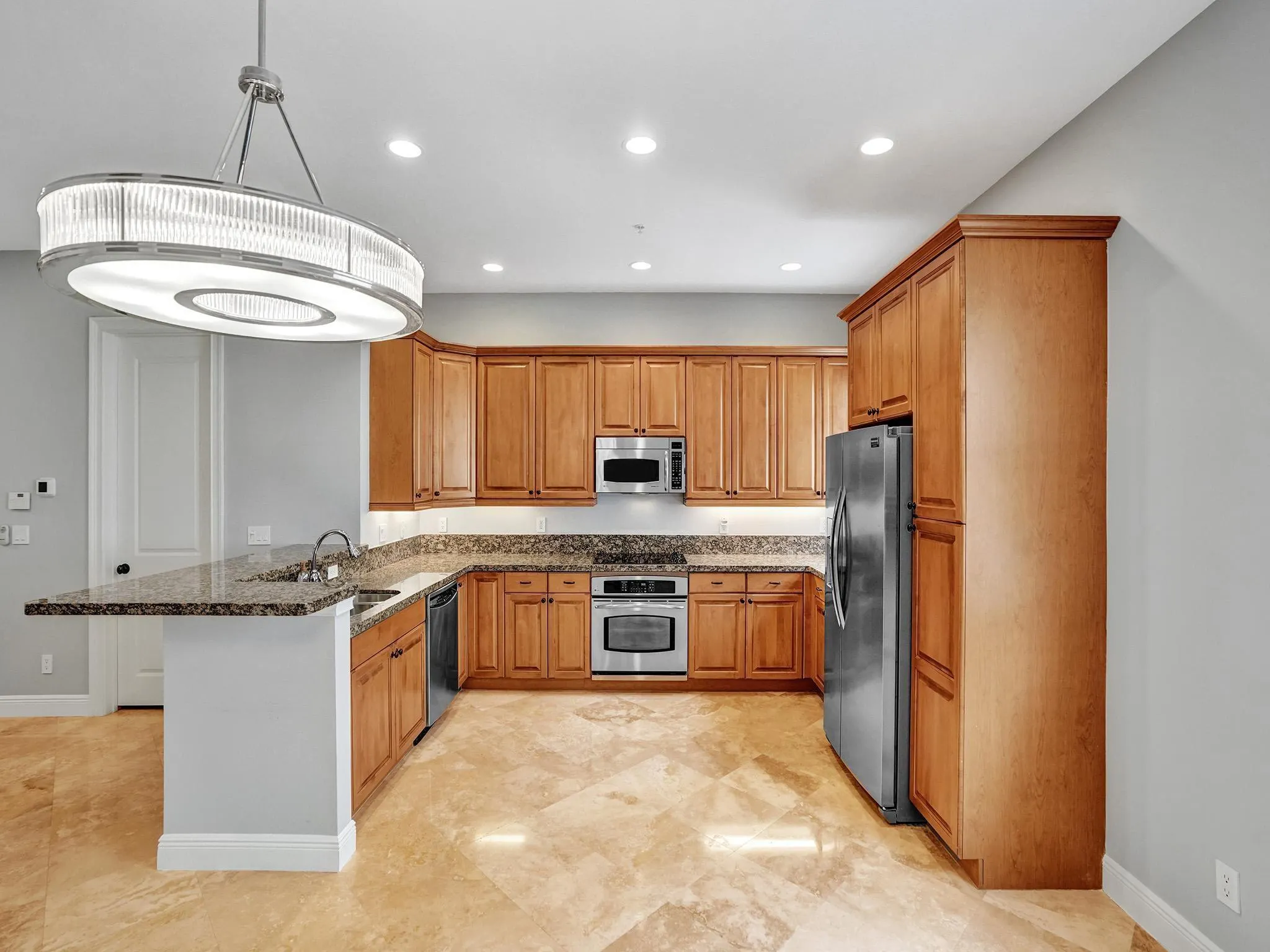58 Via Floresta Dr
