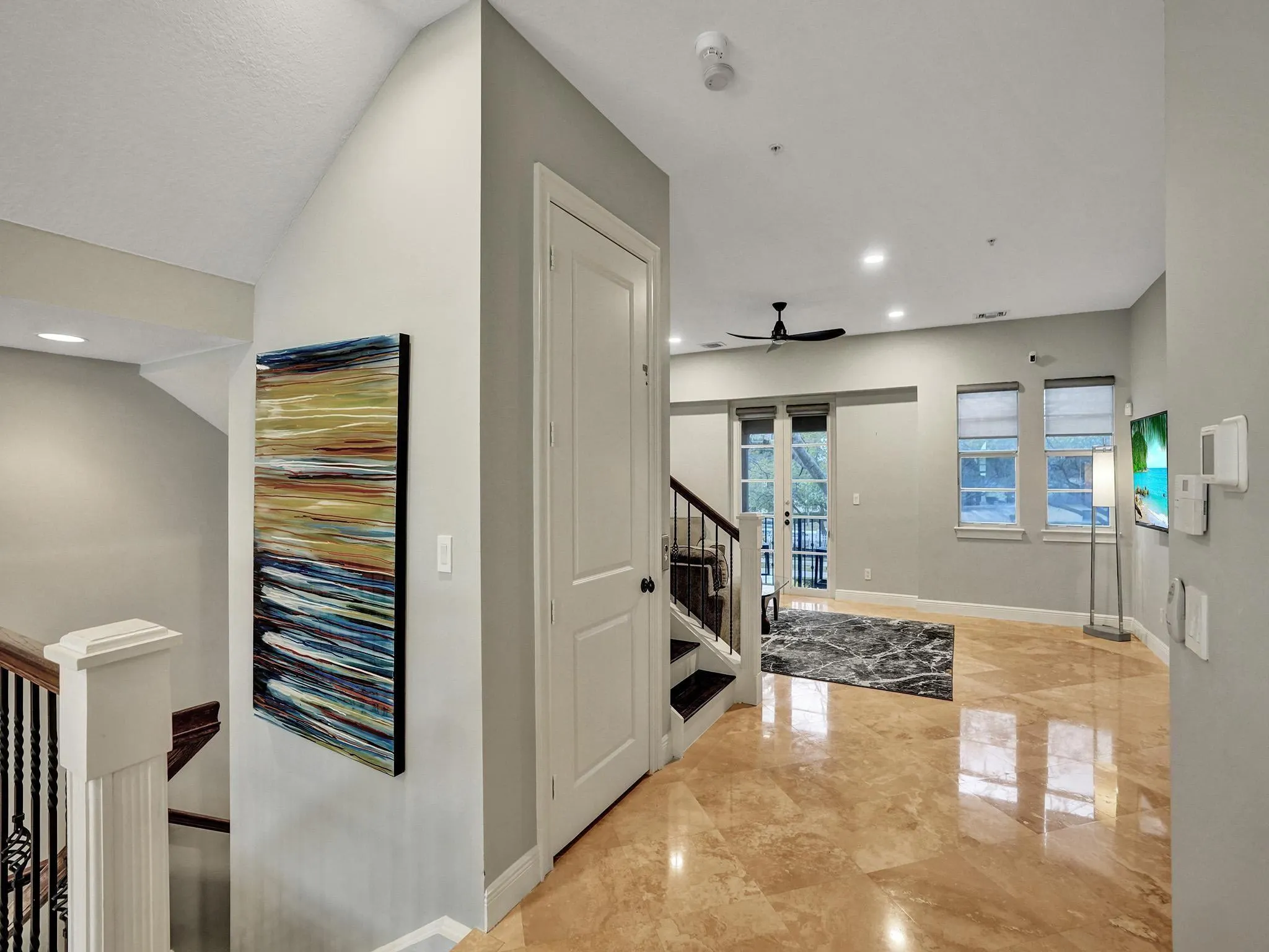 58 Via Floresta Dr