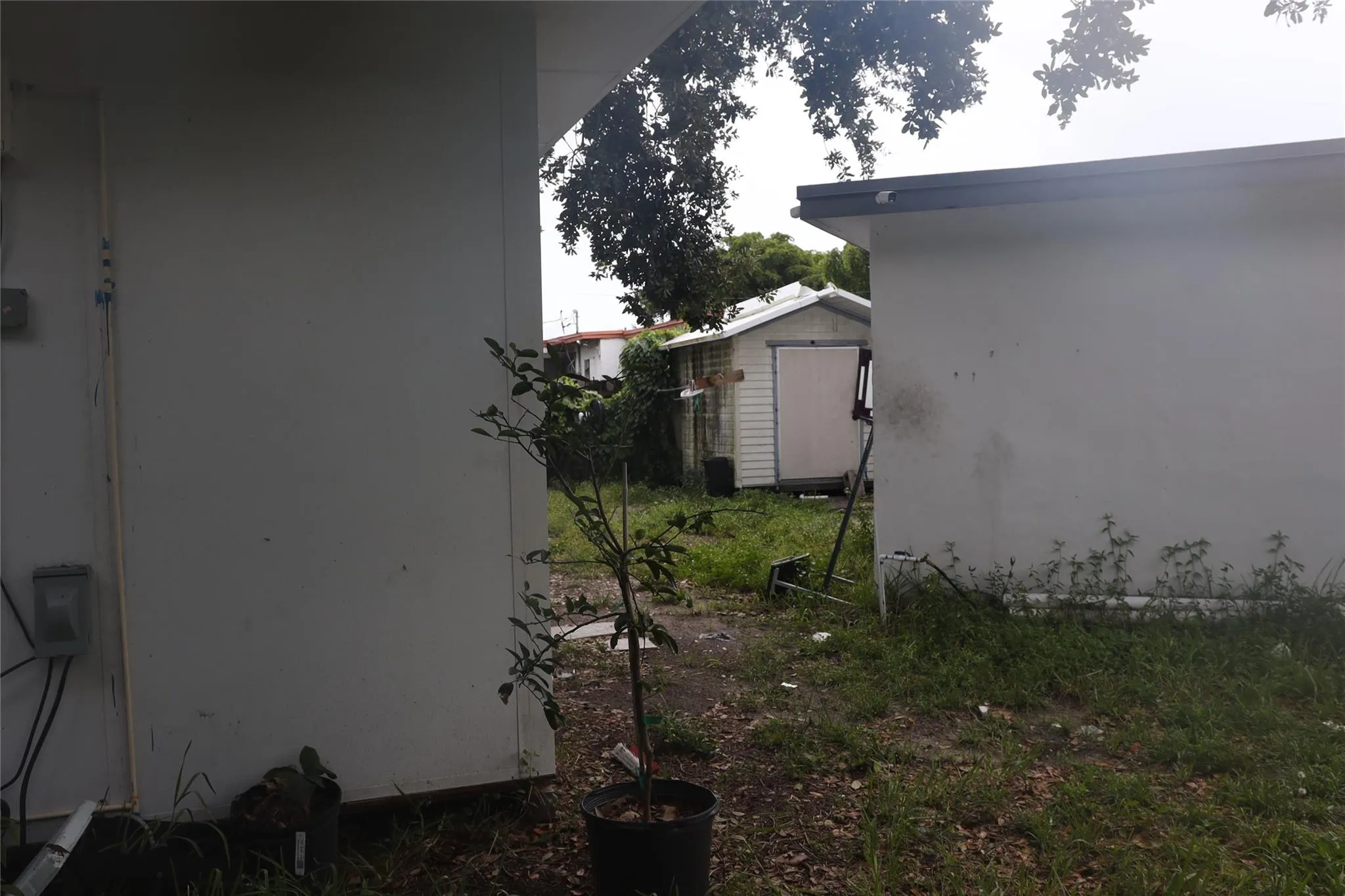 3075 NW 68th St