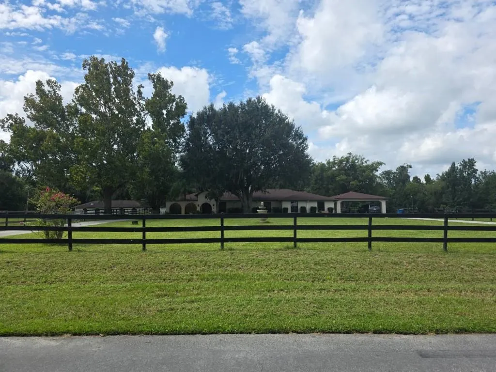 120 Creek Crossing Rd