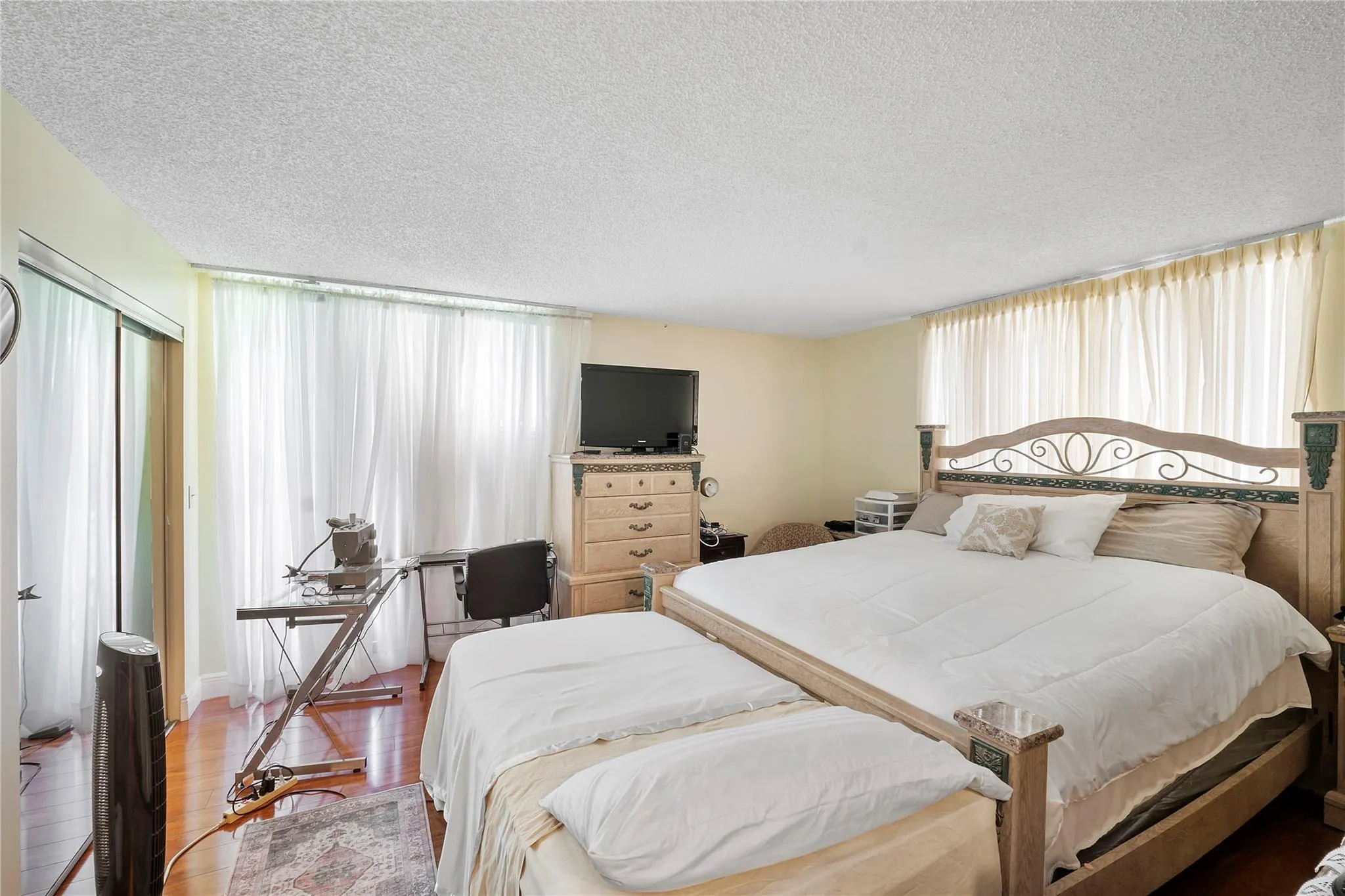 3241 Holiday Springs Blvd, #210