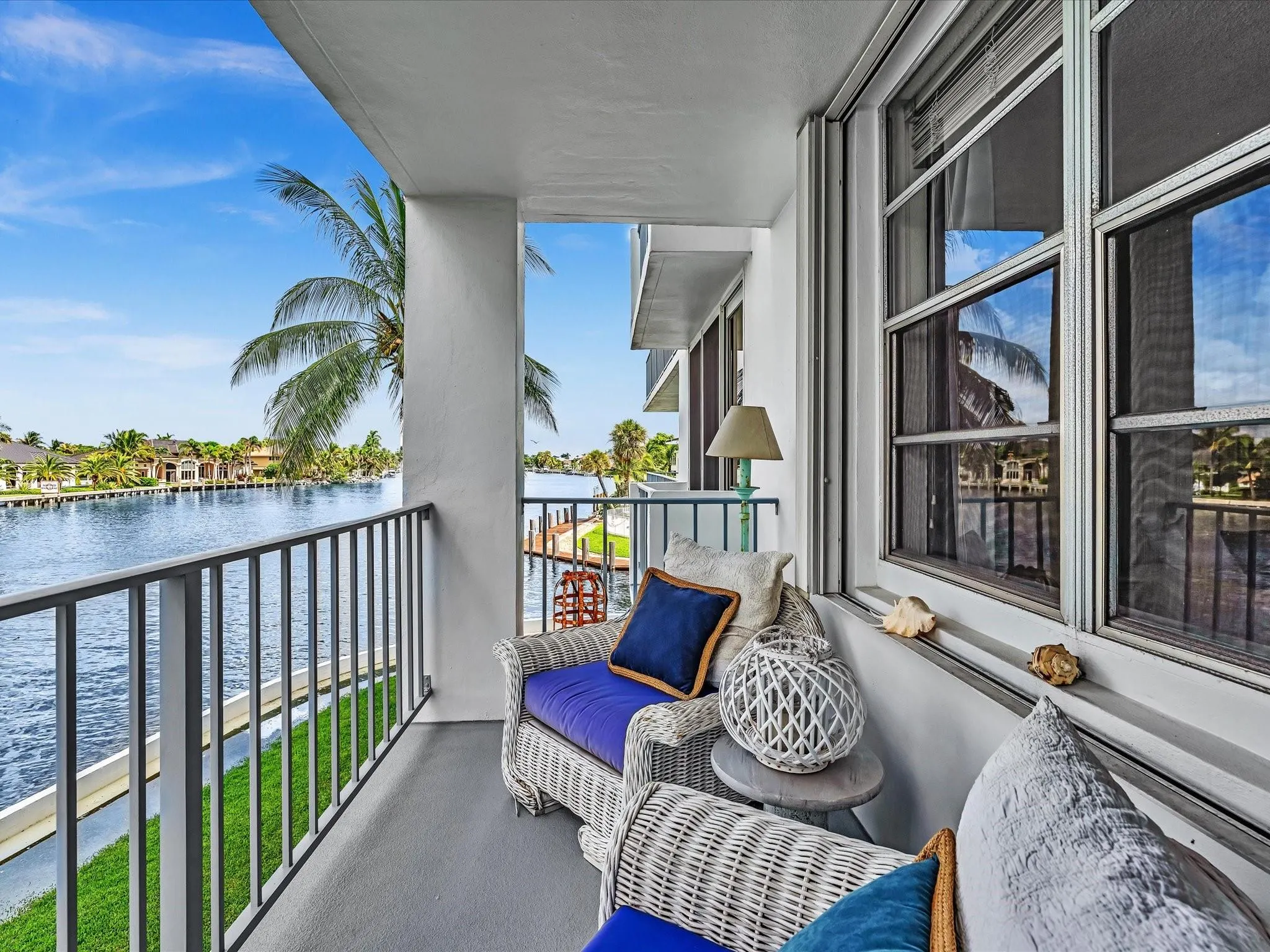 1609 N Riverside Dr, #204