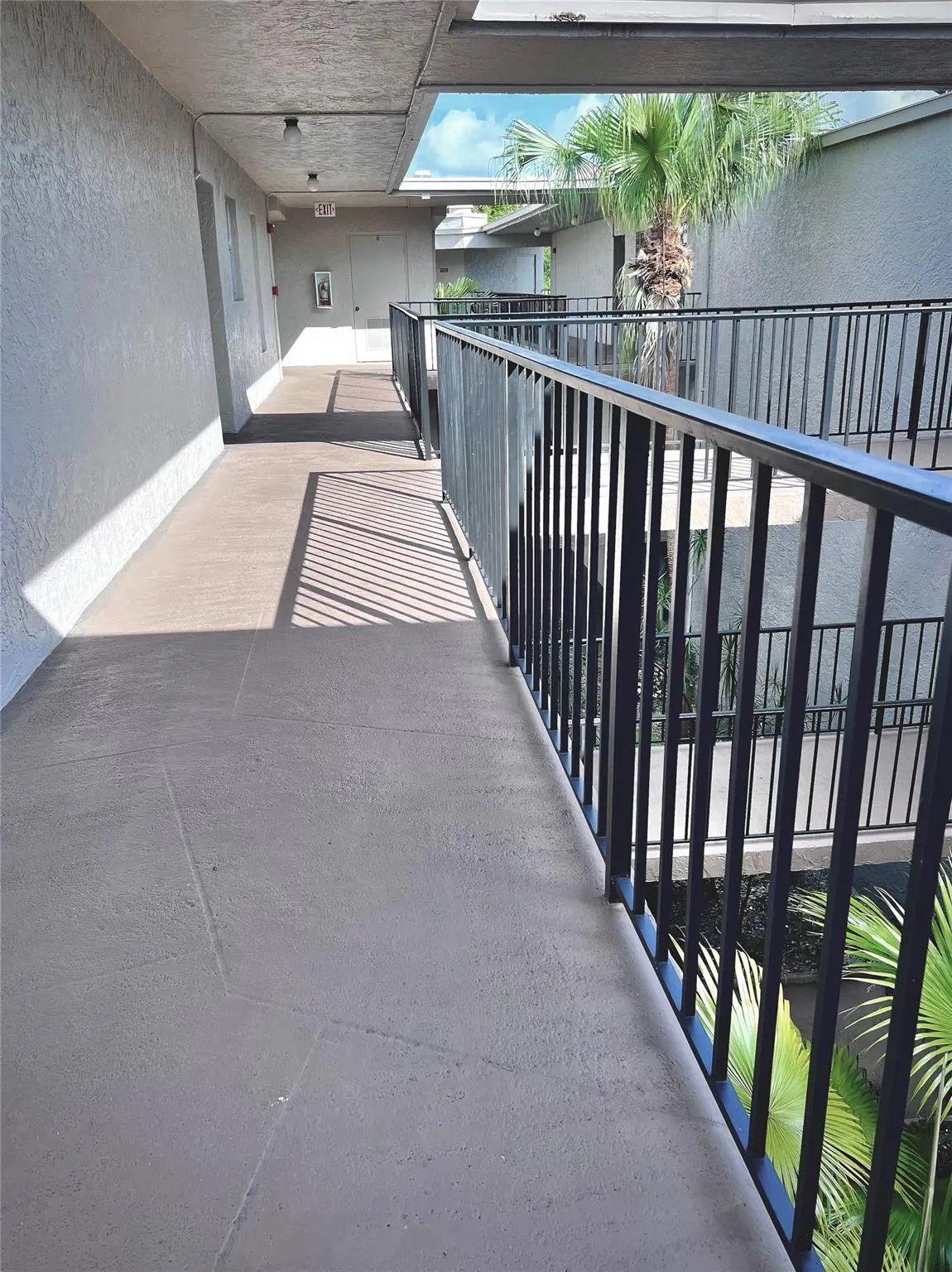 3100 Riverside Dr, #307