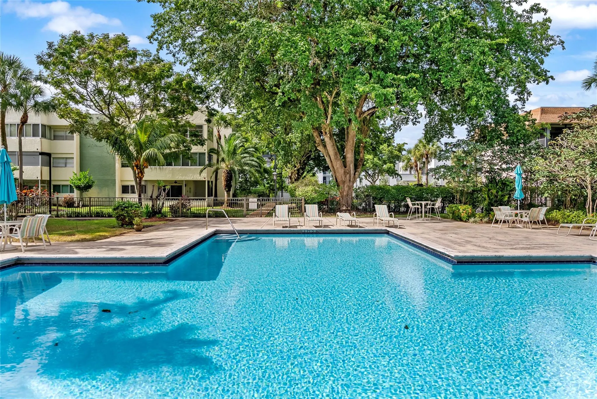 6075 N Sabal Palm Blvd, #205