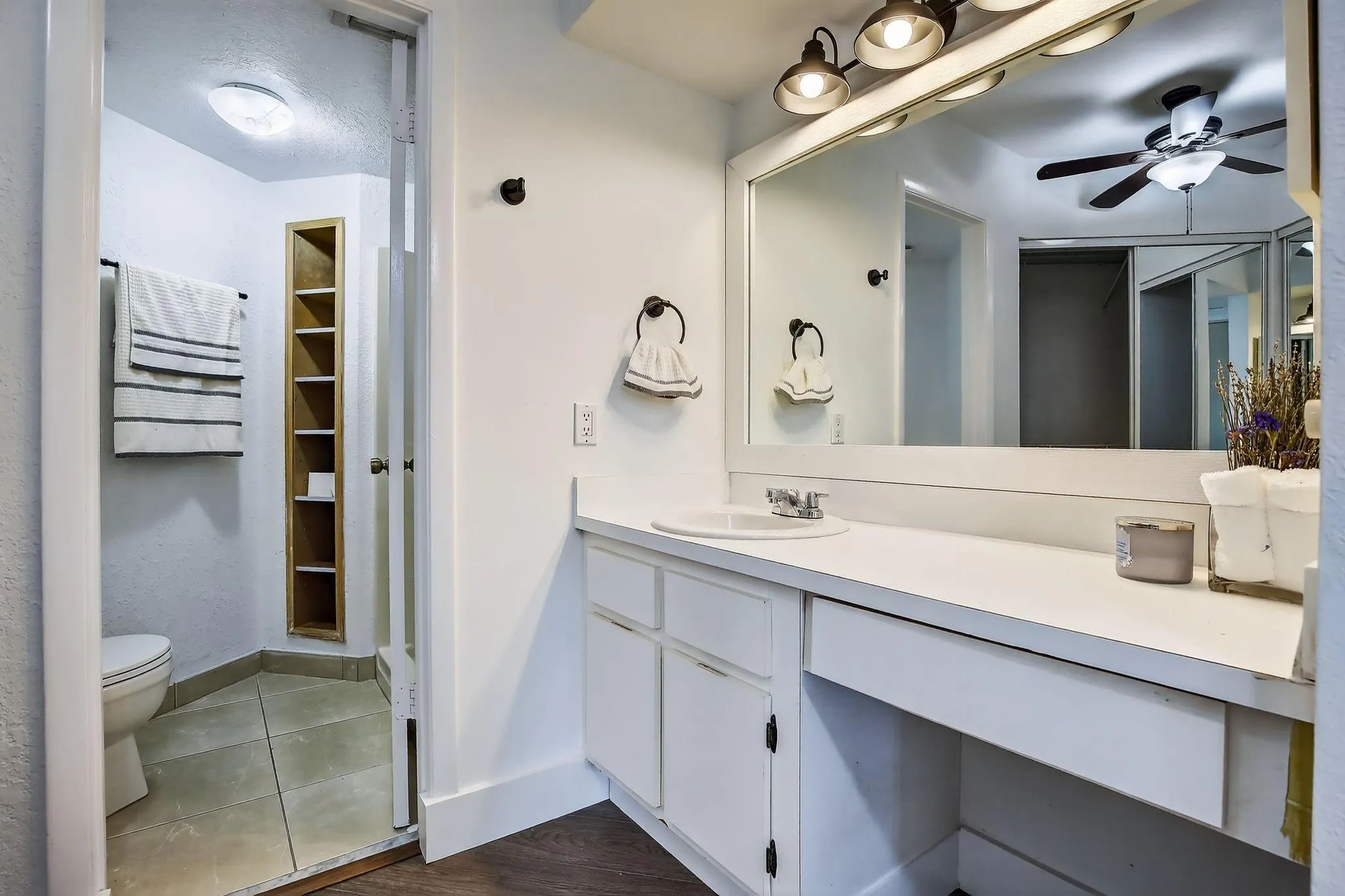 10451 W Broward Blvd, #108