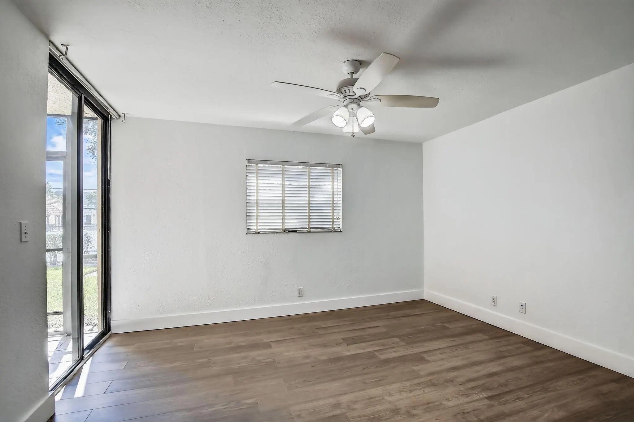 10451 W Broward Blvd, #108
