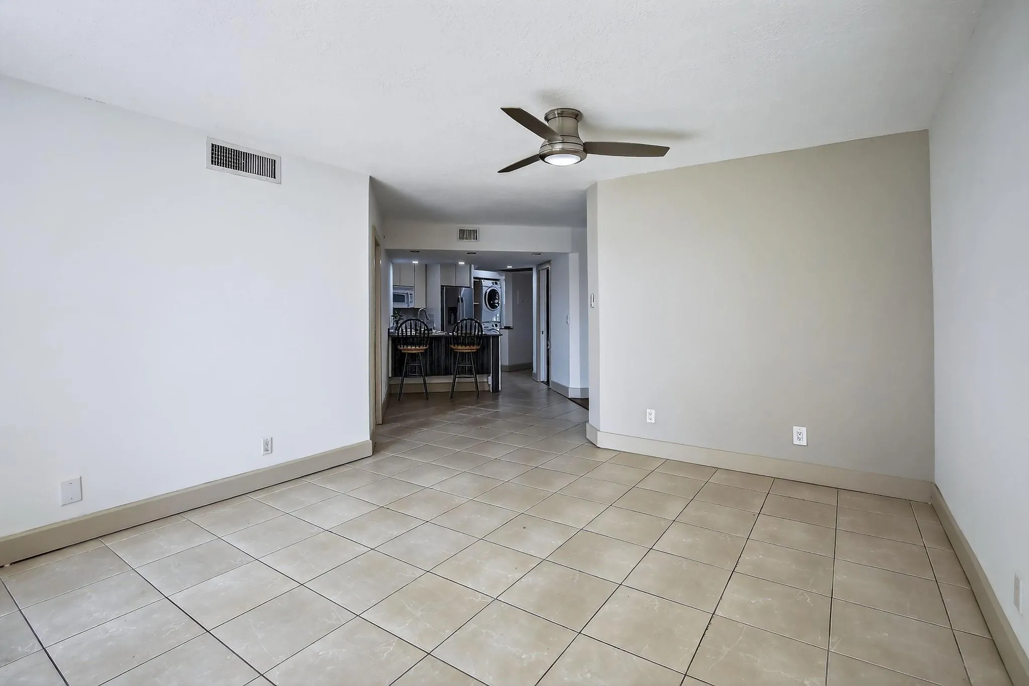 10451 W Broward Blvd, #108