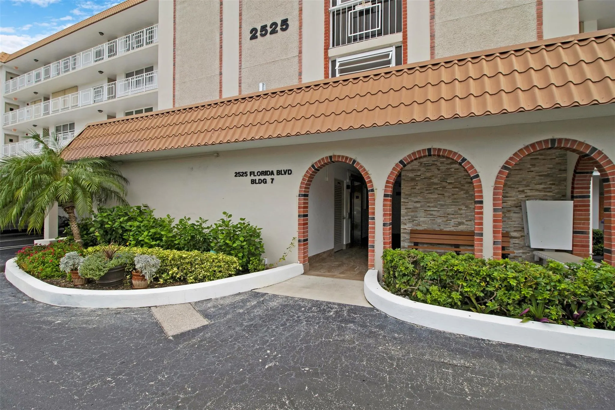2525 Florida Blvd, #431