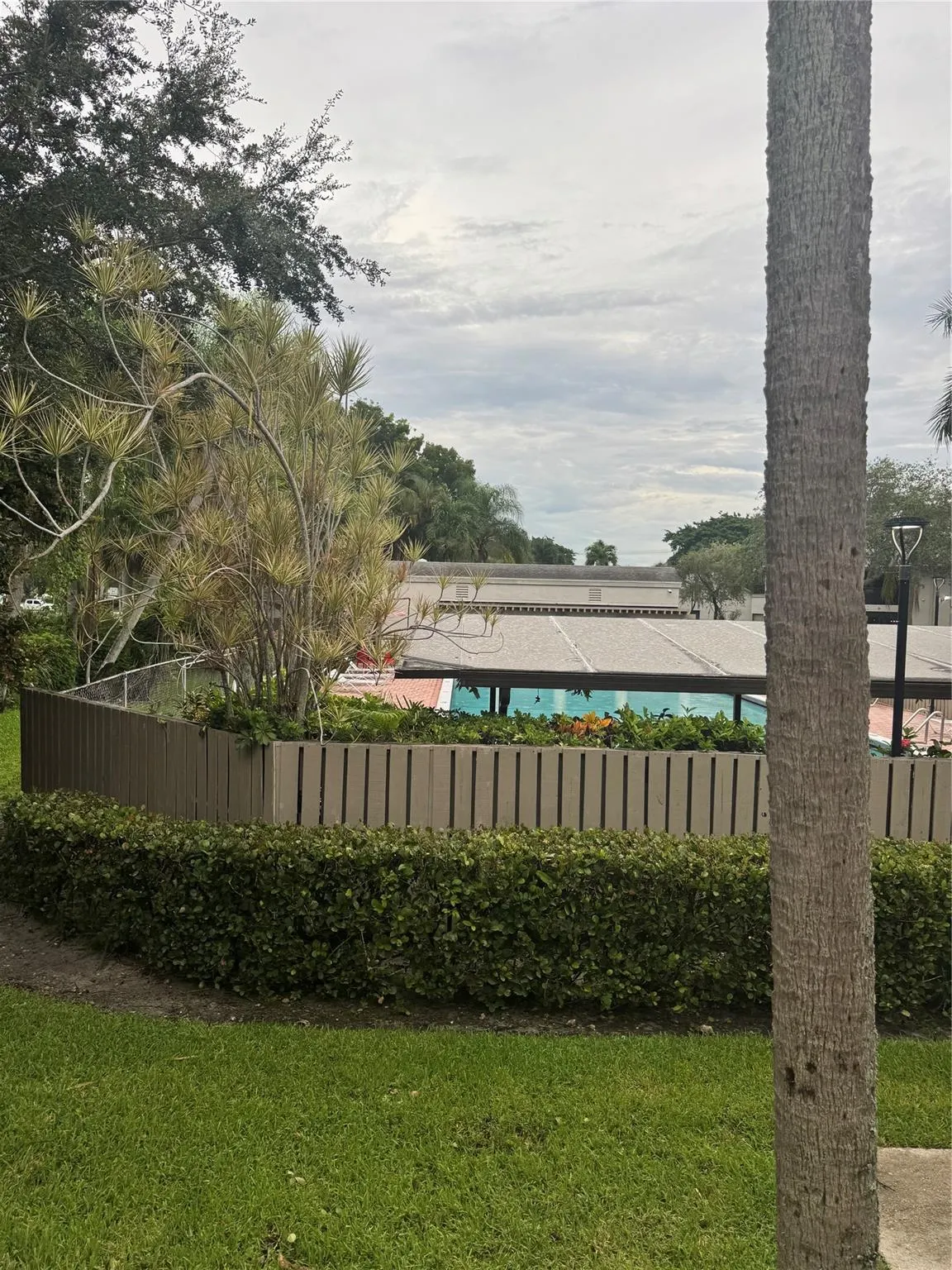 3527 NW 35th St