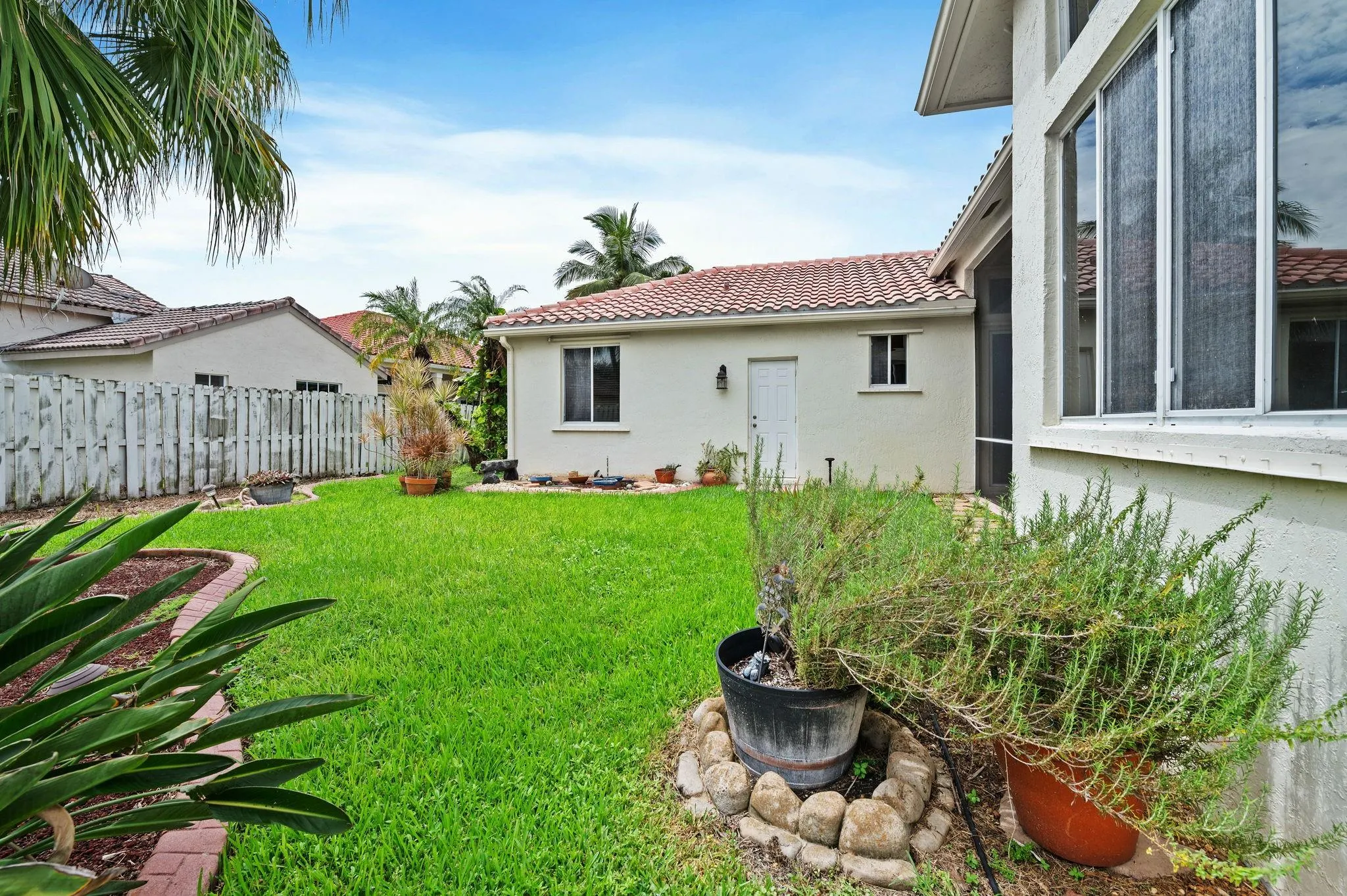 833 Heritage Drive
