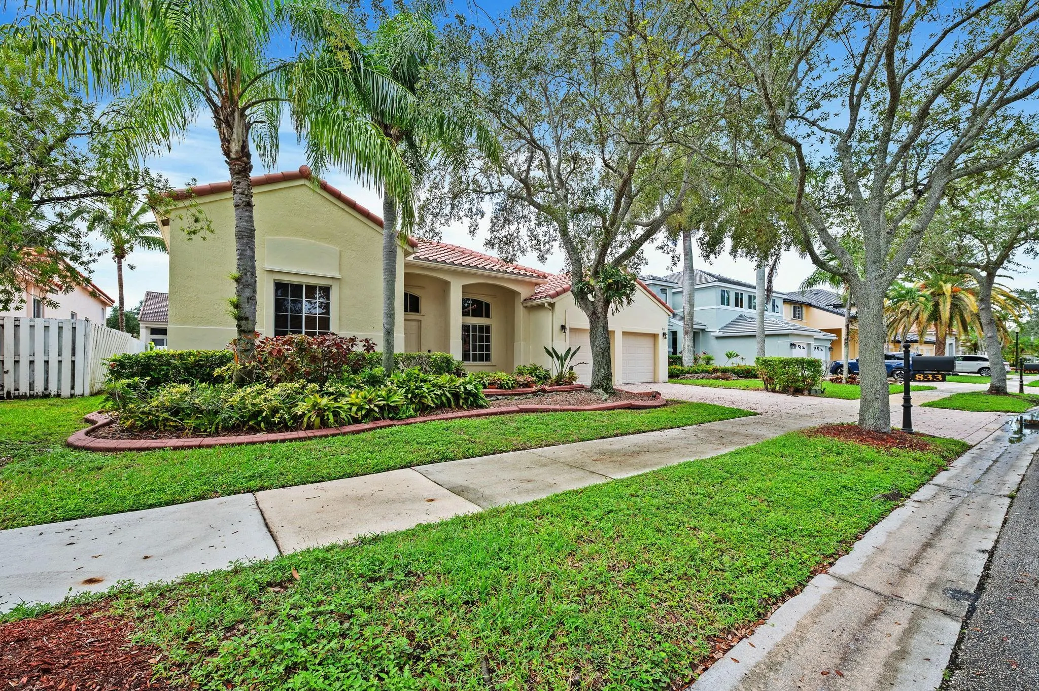 833 Heritage Drive