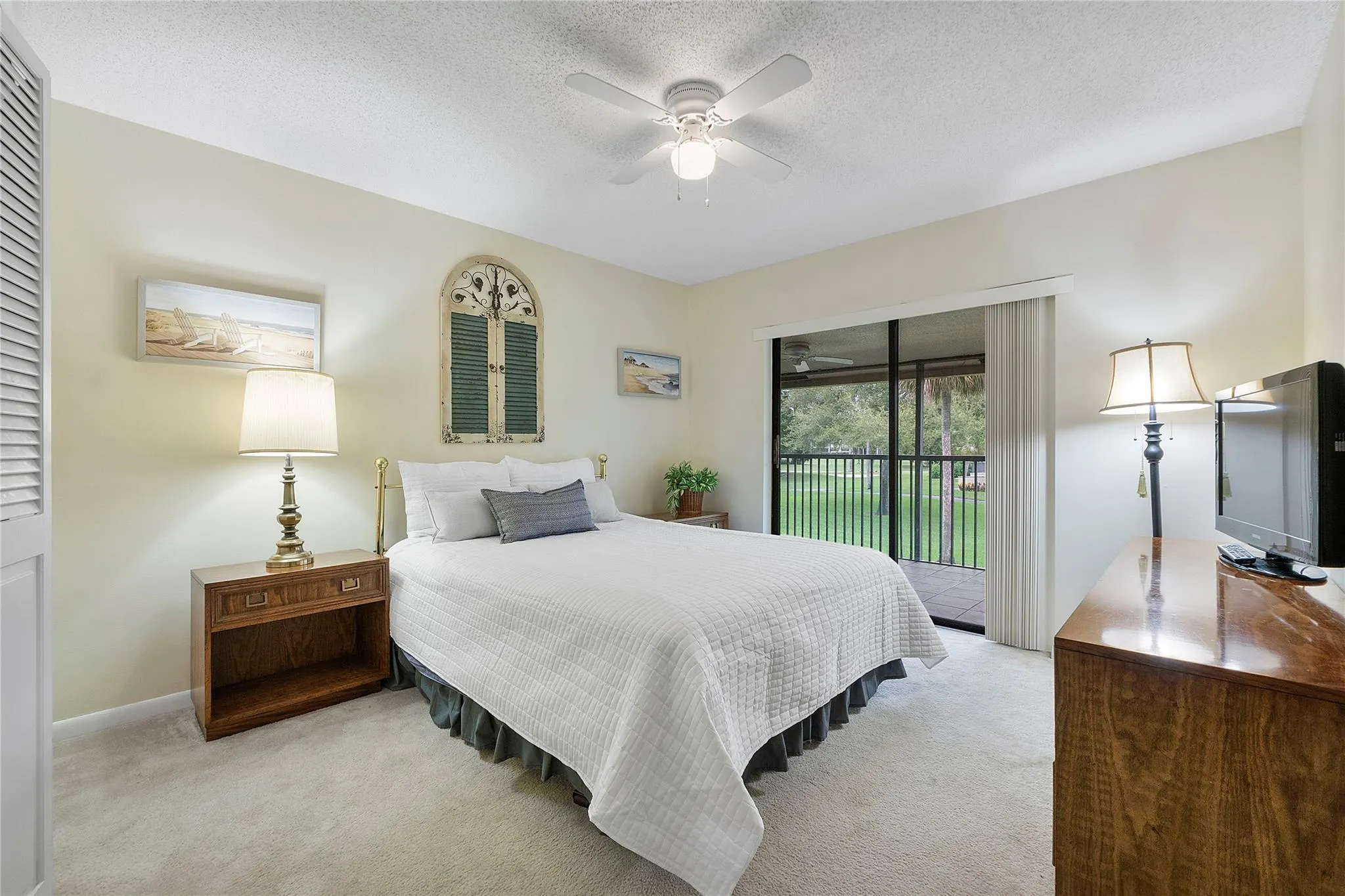 195 Deer Creek Blvd, #807