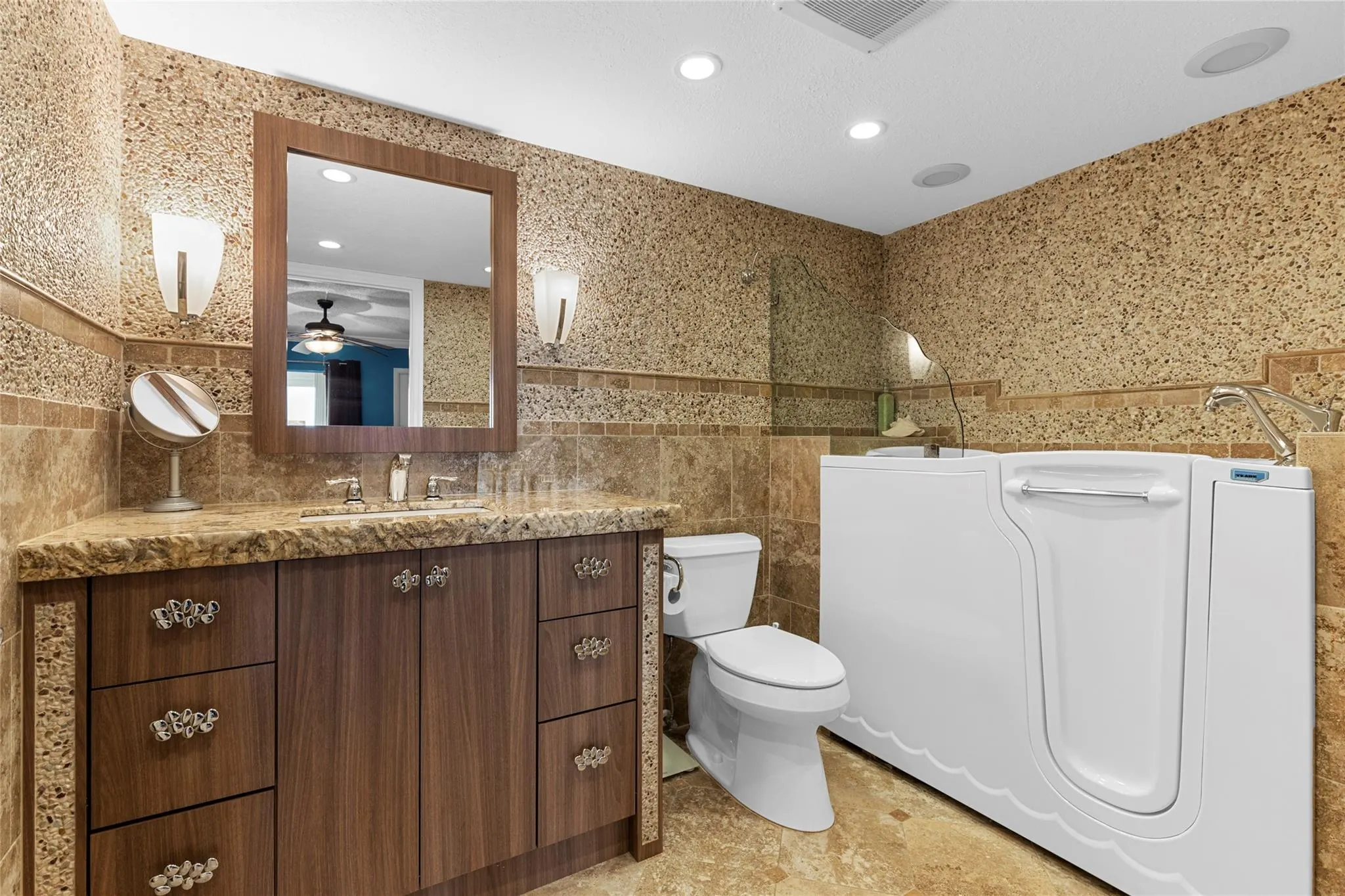 417 Richmond C, #417