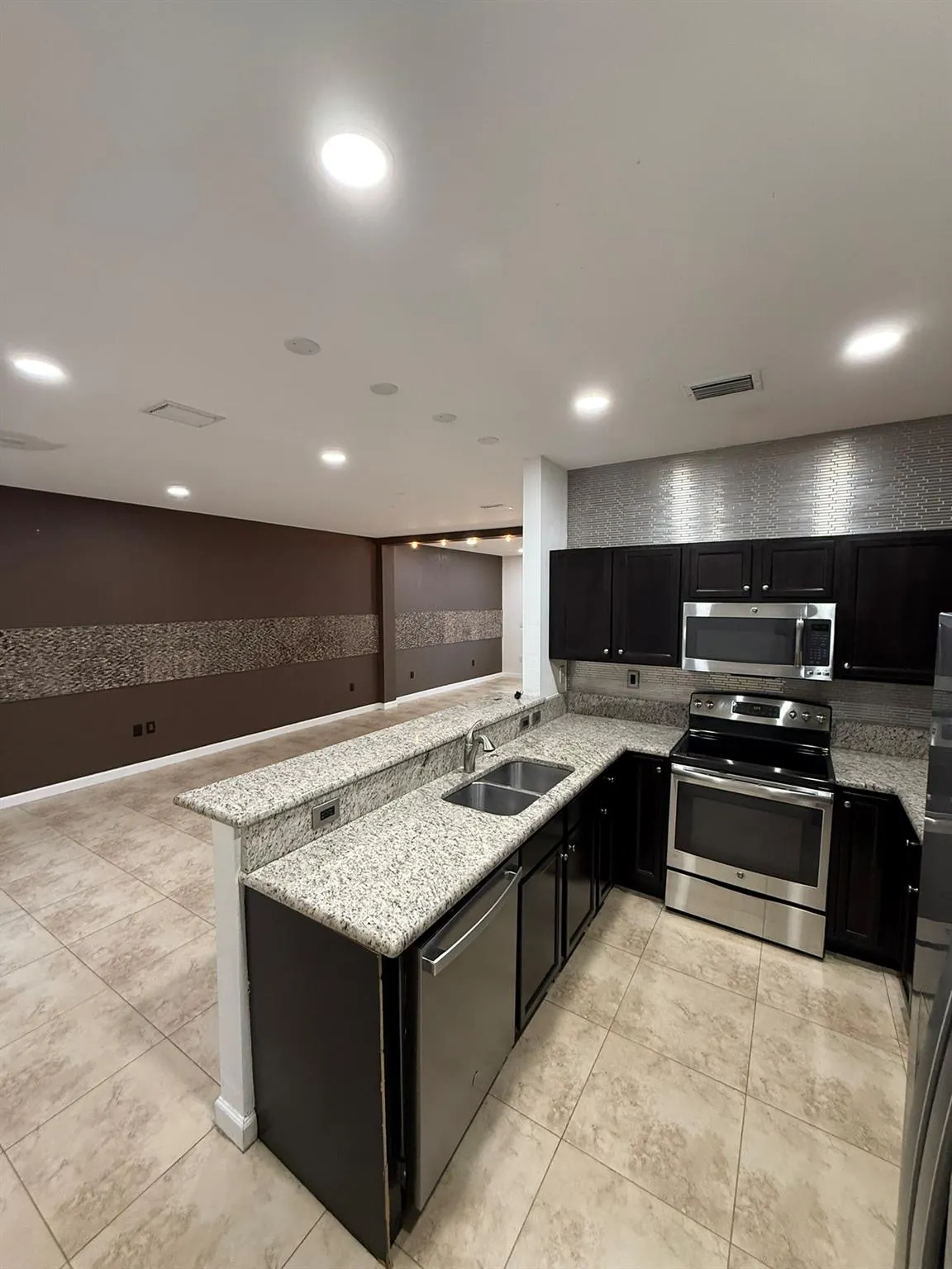 17042 SW 95th Ter