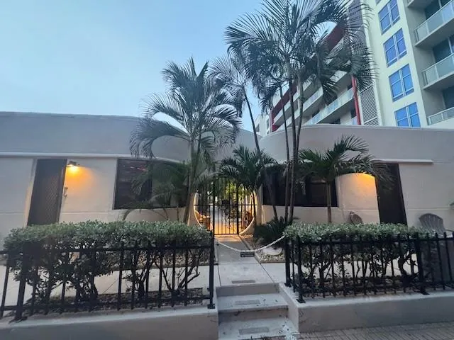 323 Fillmore St, #12