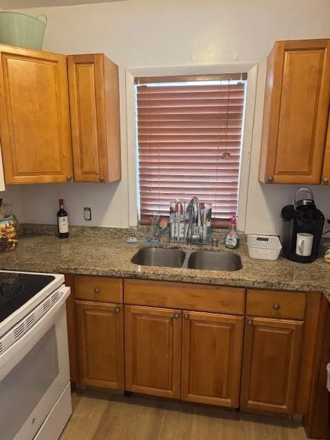 323 Fillmore St, #12