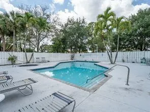 9778 Nickels Blvd, #504