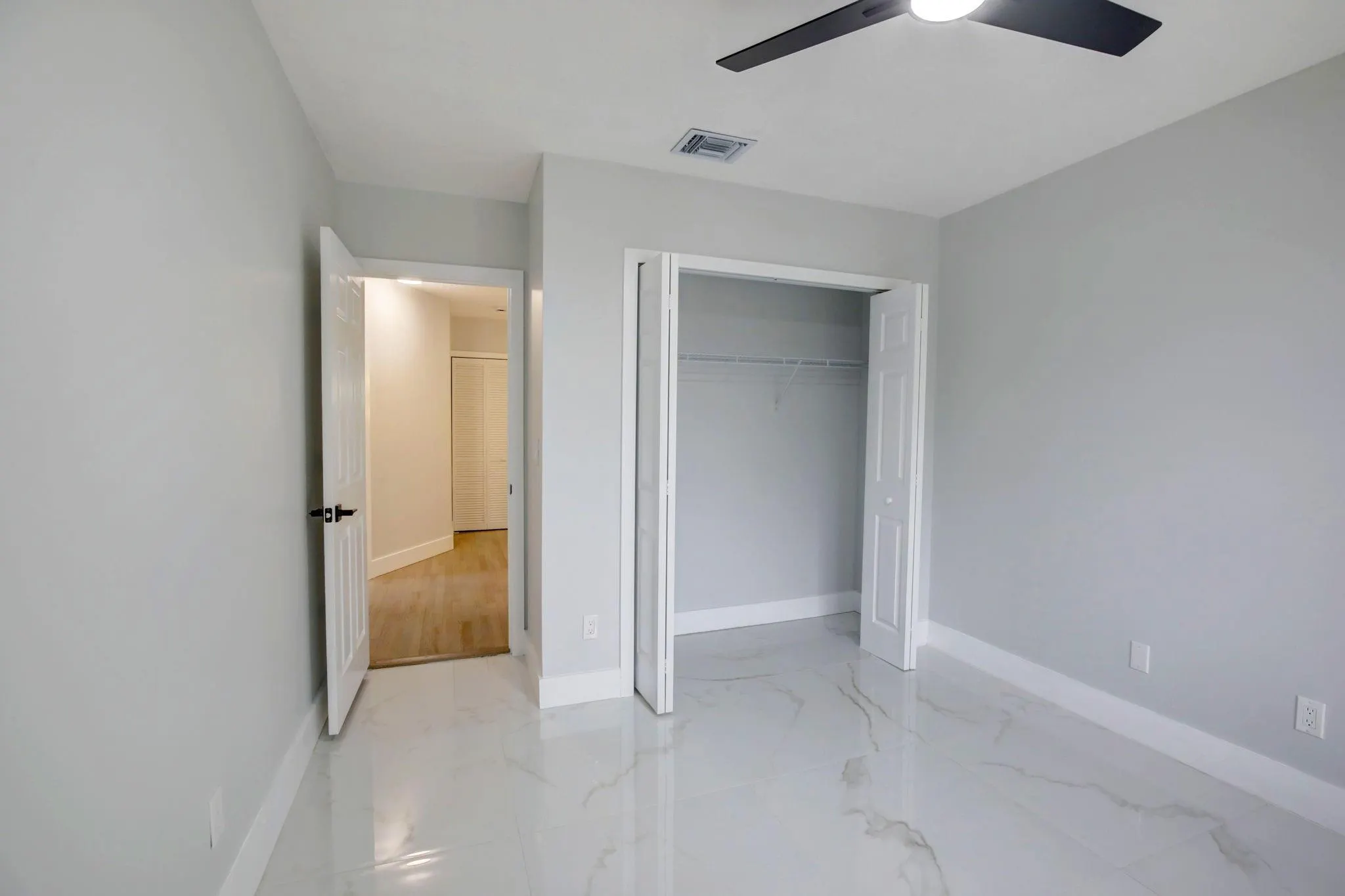 387 SW 163rd Ave