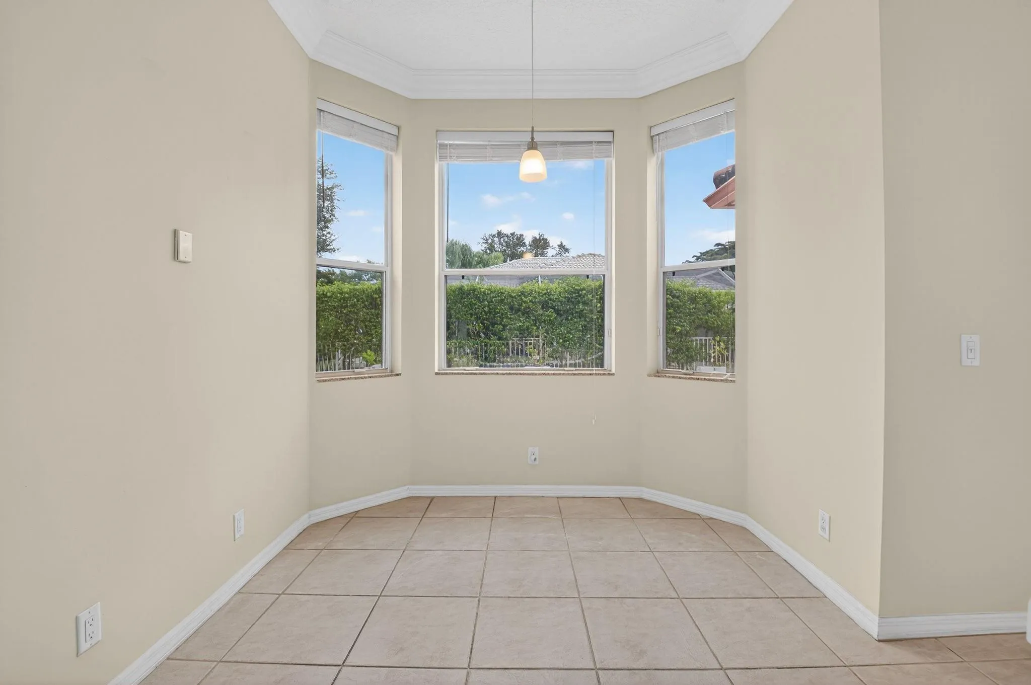 22194 Braddock Pl