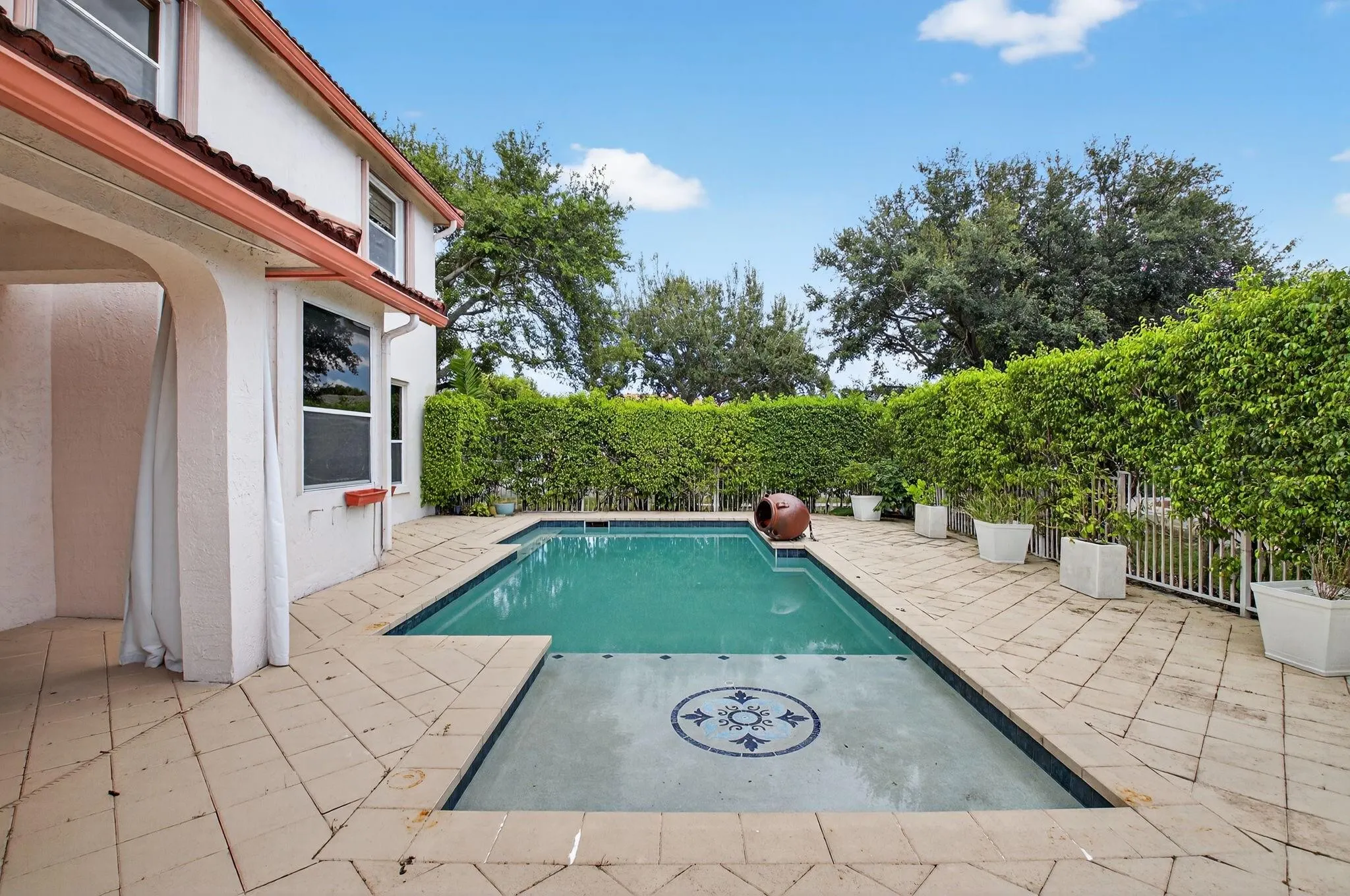 22194 Braddock Pl