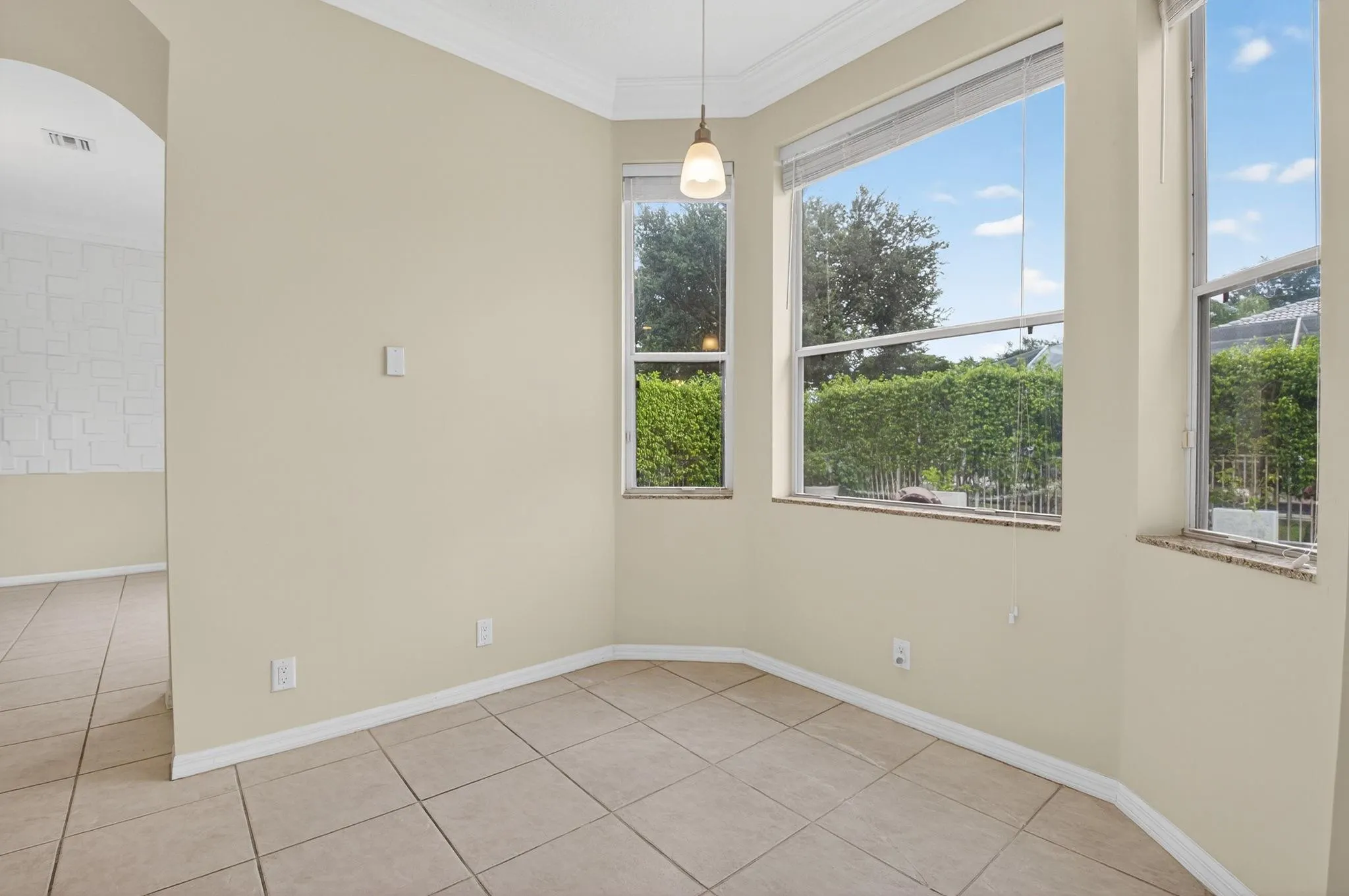 22194 Braddock Pl