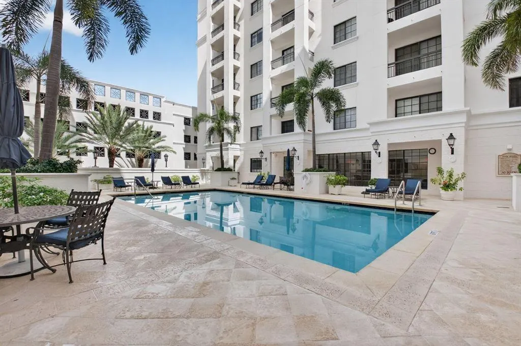 233 S Federal Highway, #515