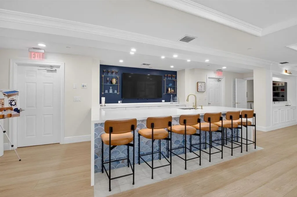 233 S Federal Highway, #515
