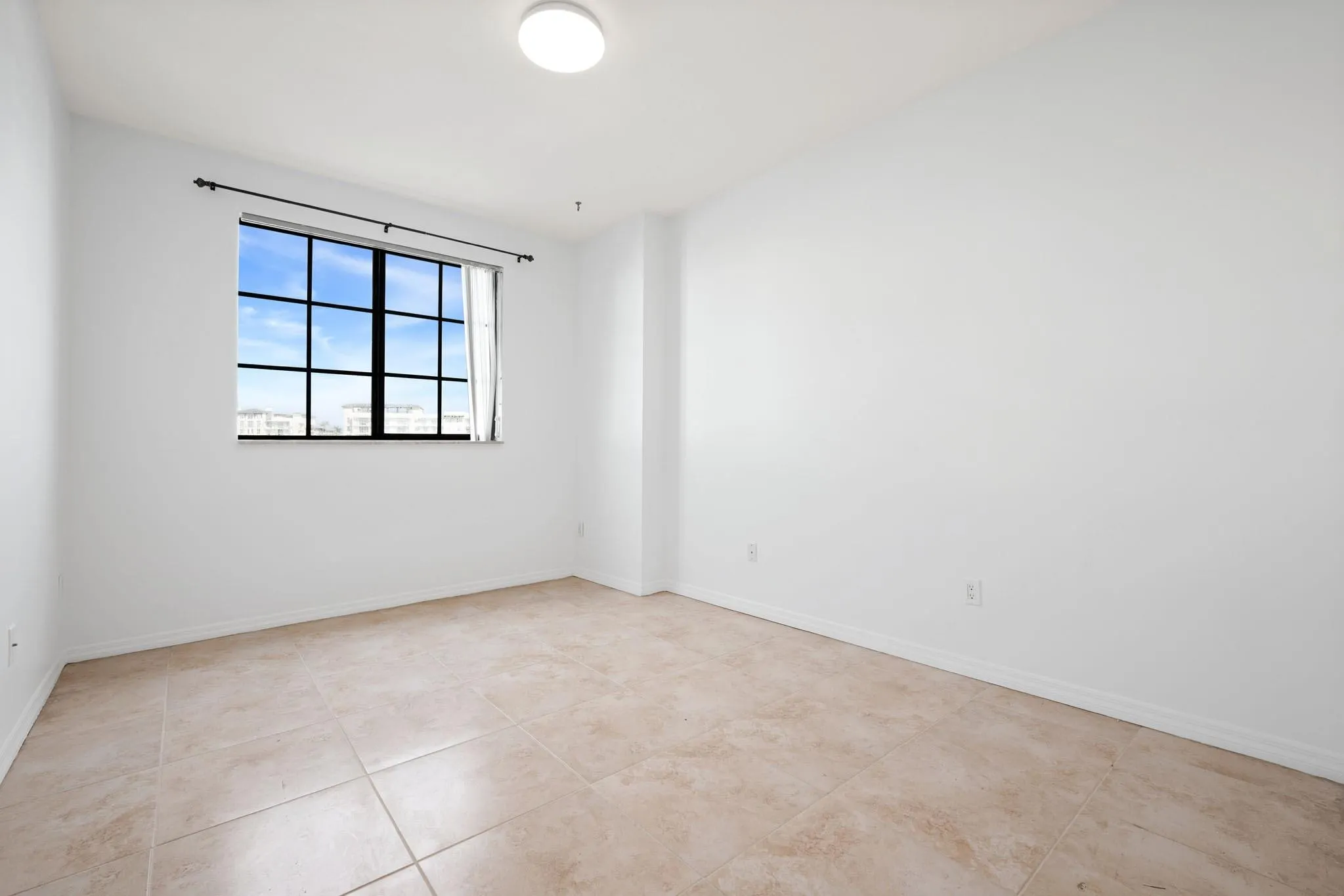 233 S Federal Highway, #515